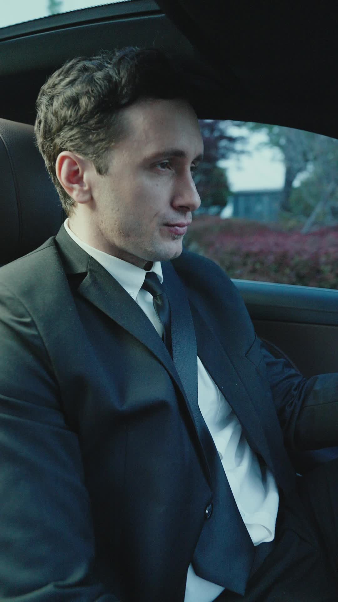 Episode 5 of The chauffeur