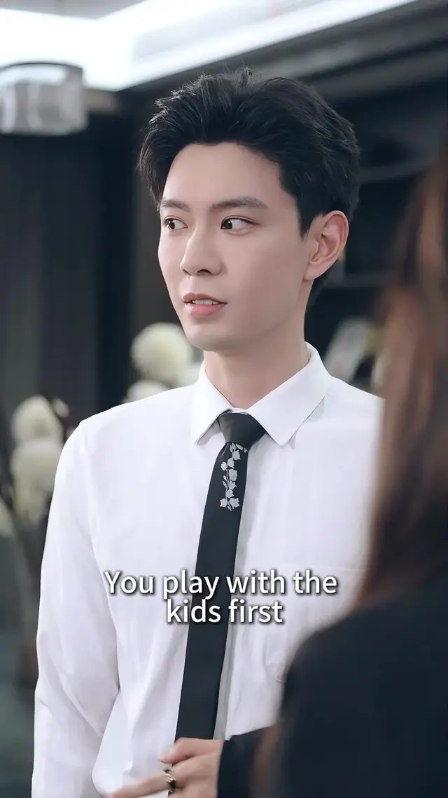Episode 15 of The Chic Mom Returns