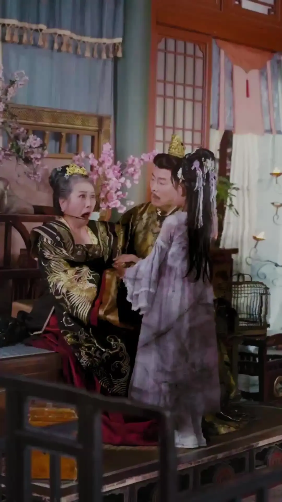 Episode 33 of The Cripple Prince's Lucky Star