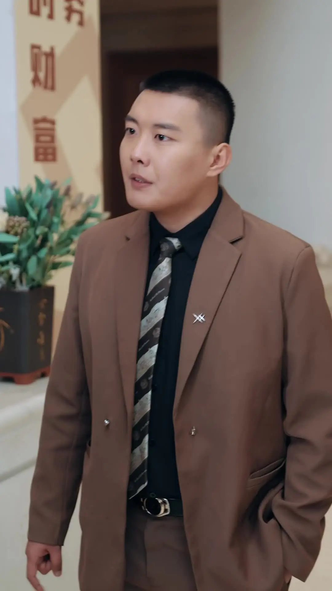 Episode 45 of The Delivery Guy They Mocked Is a Legend