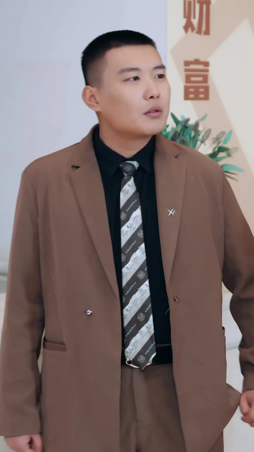 Episode 46 of The Delivery Guy They Mocked Is a Legend