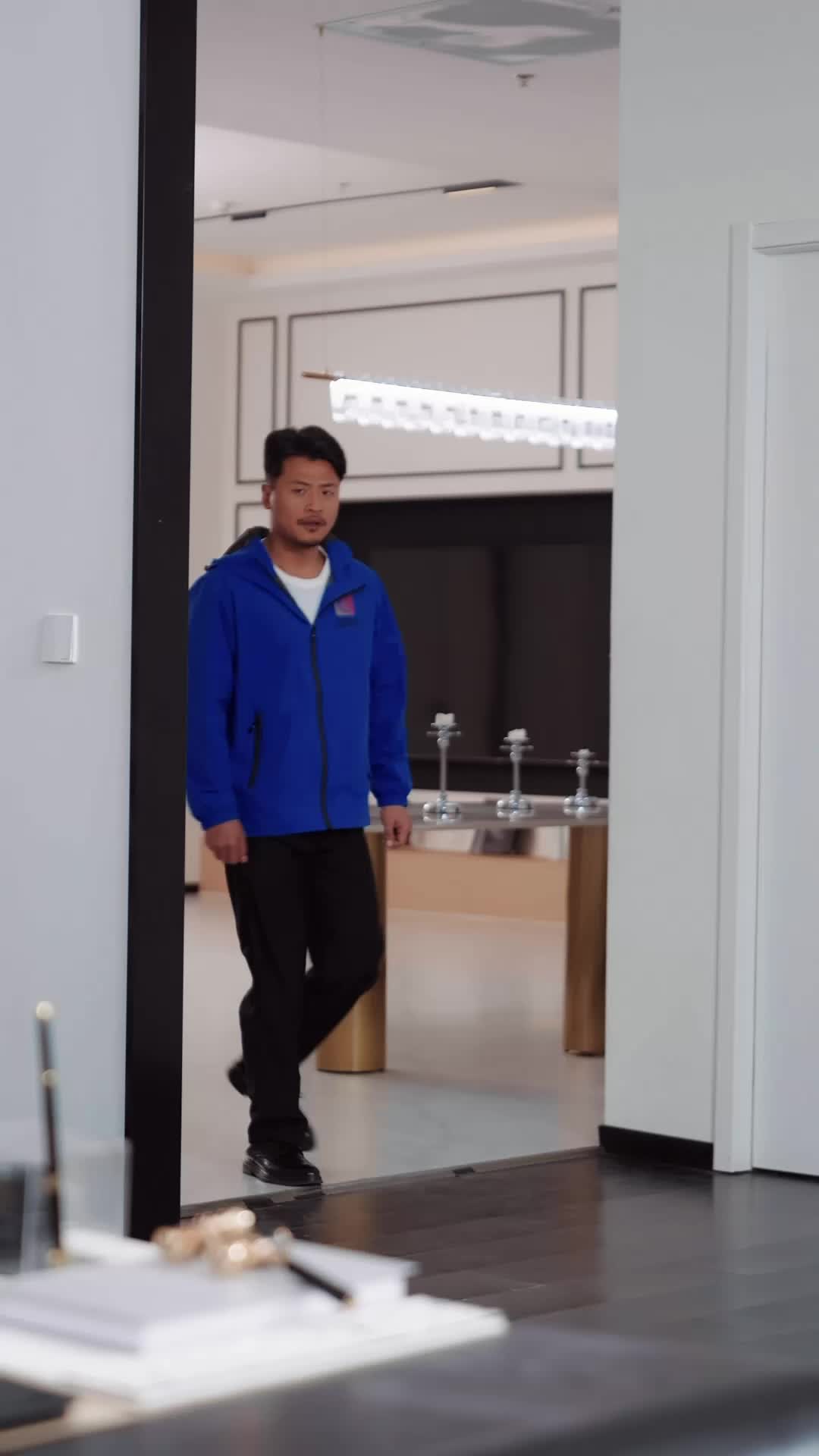 Episode 65 of The Delivery Guy They Mocked Is a Legend