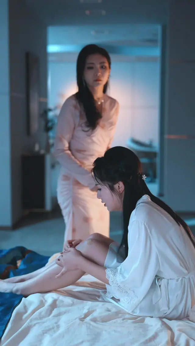 Episode 17 of The Devil's Power Couple