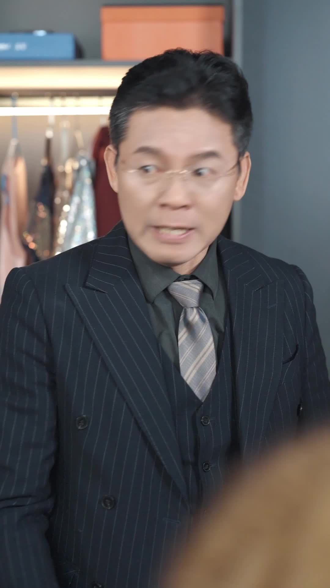 Episode 7 of The Devil's Power Couple