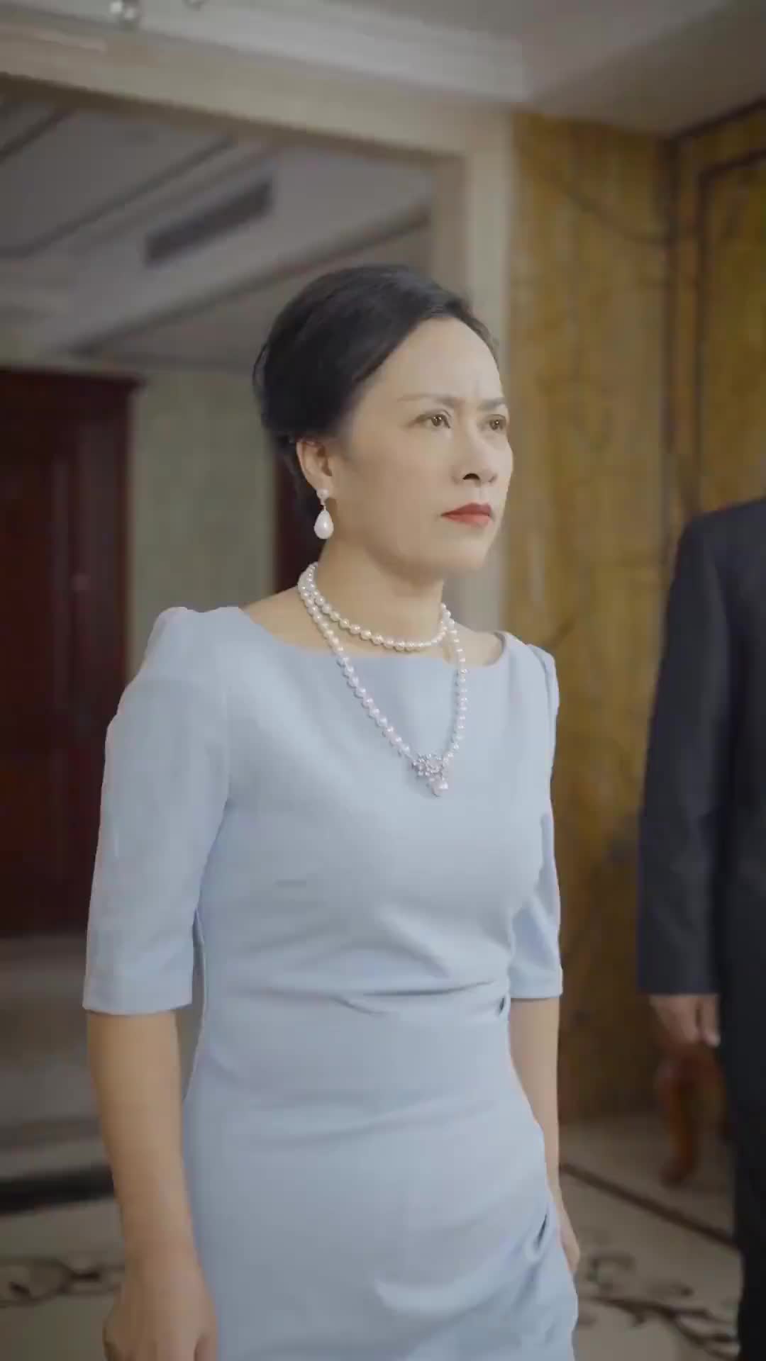 Episode 41 of The Devious CEO and His Irresistible Wife