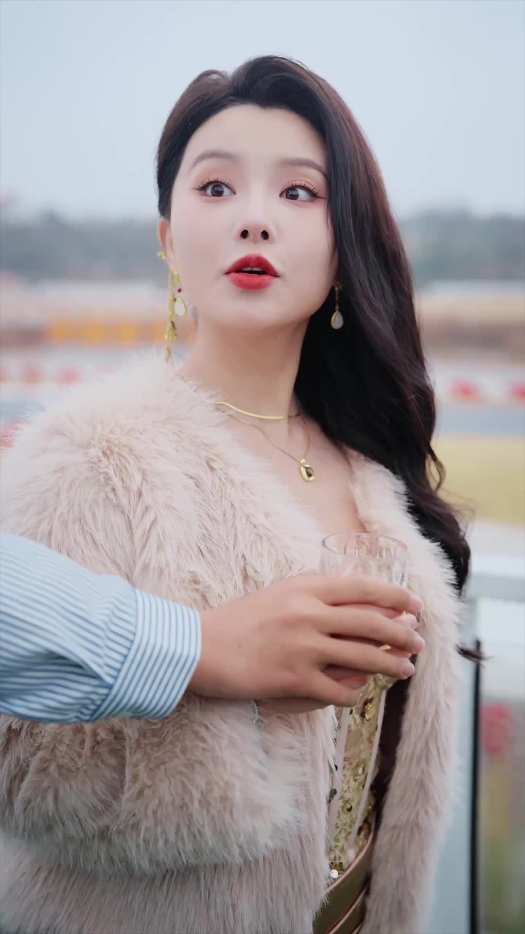 Episode 4 of The Divorce Heard Around the World