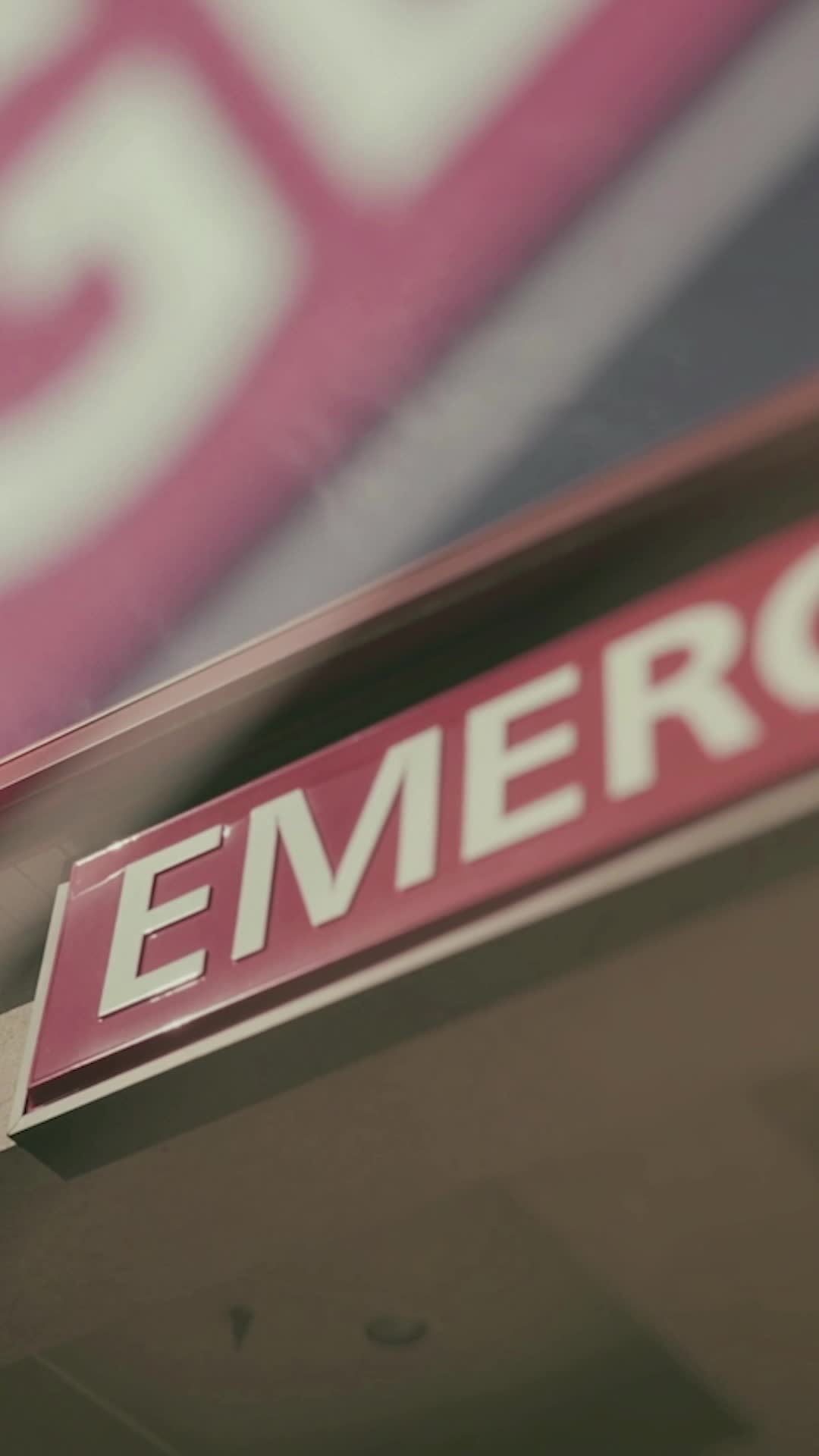 Episode 1 of The Divorced Wife is a Genius Surgeon