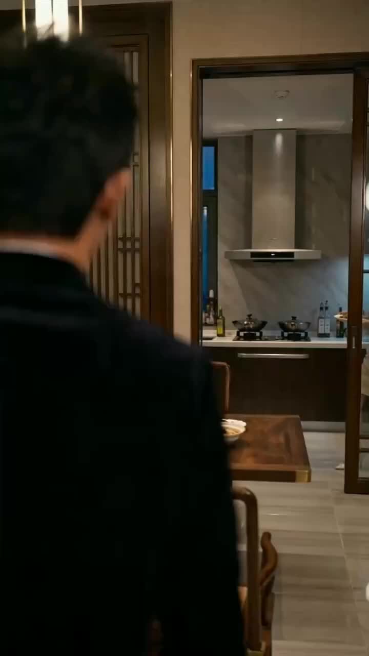 Episode 24 of The Dragon Lord Comes Home