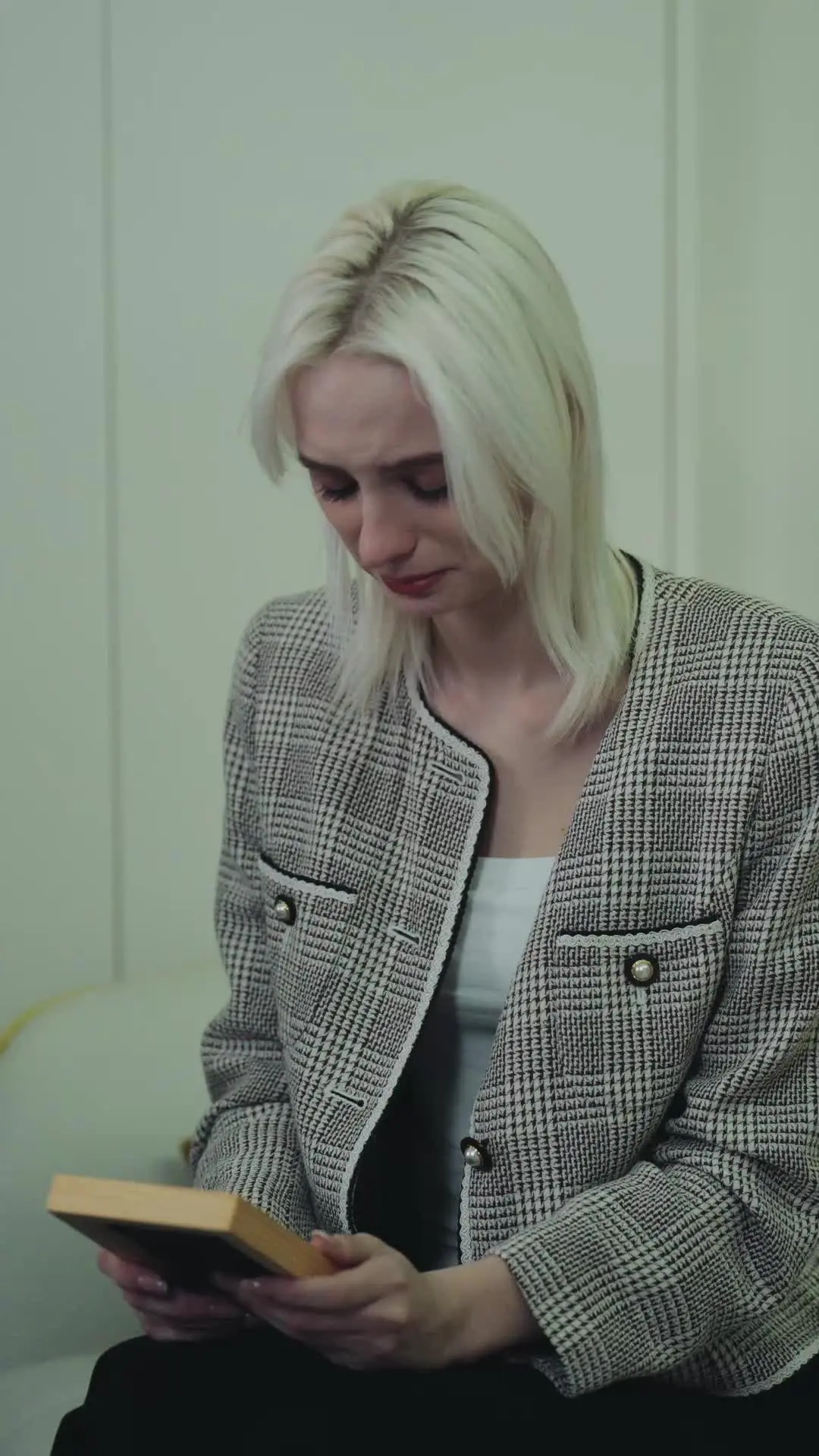 Episode 10 of The Escaping Mistress