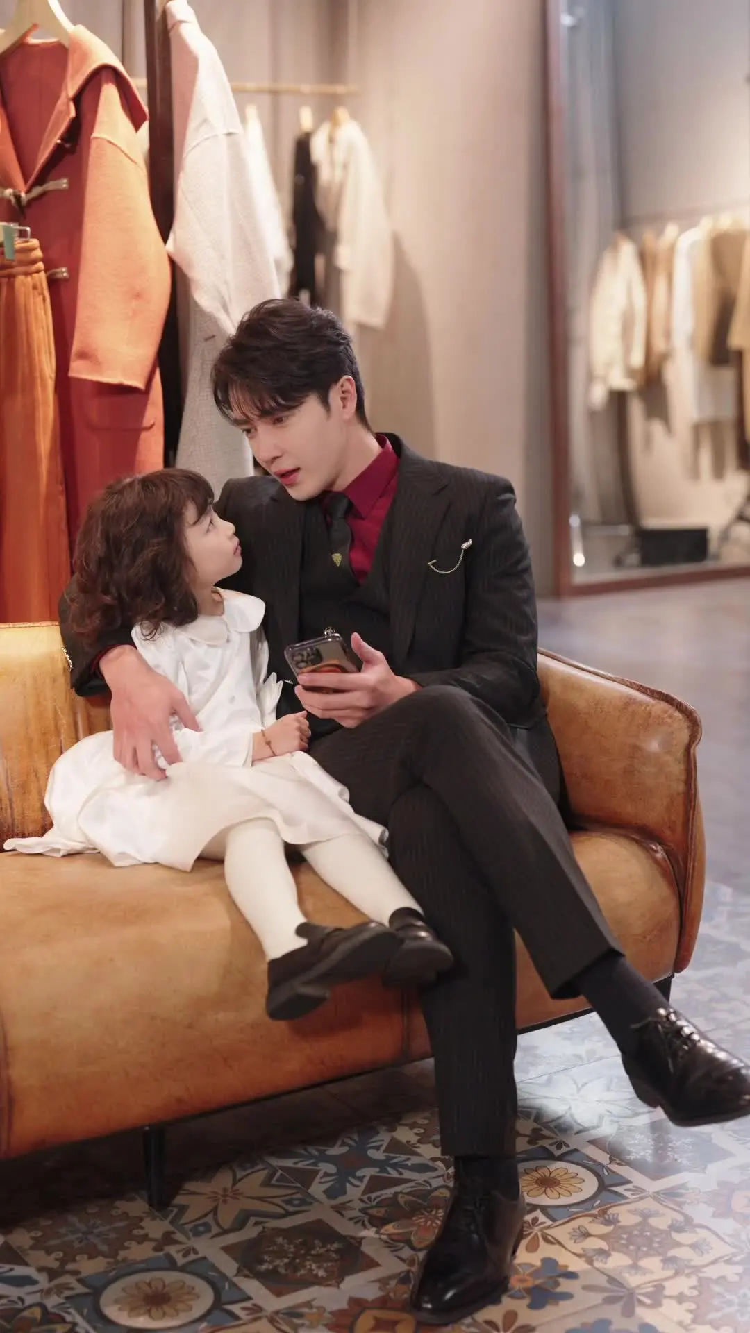 Episode 45 of The Family Plan: Love Strikes Twice