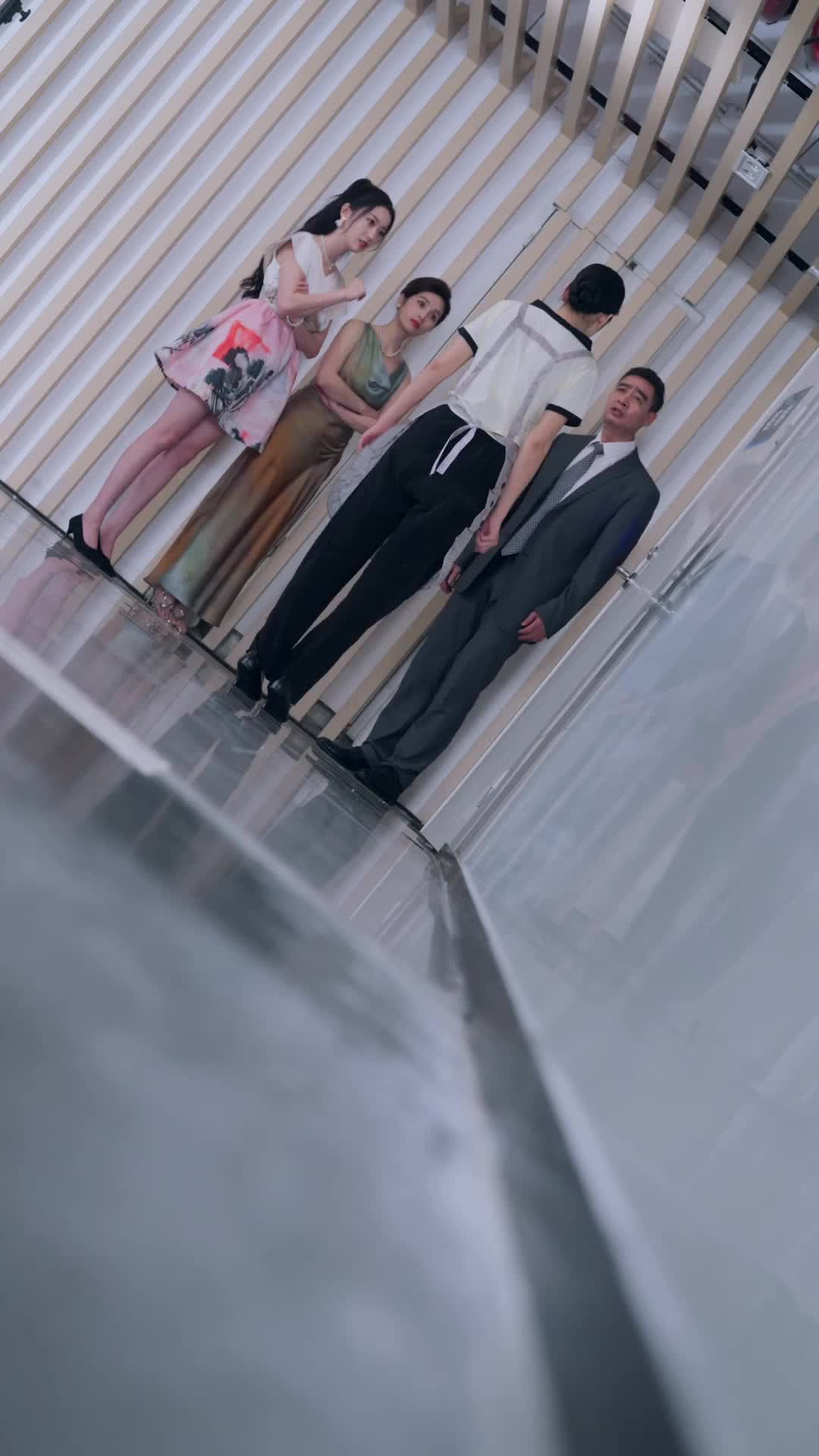 Episode 24 of The Foolish Stand-in Bride Is a Boss