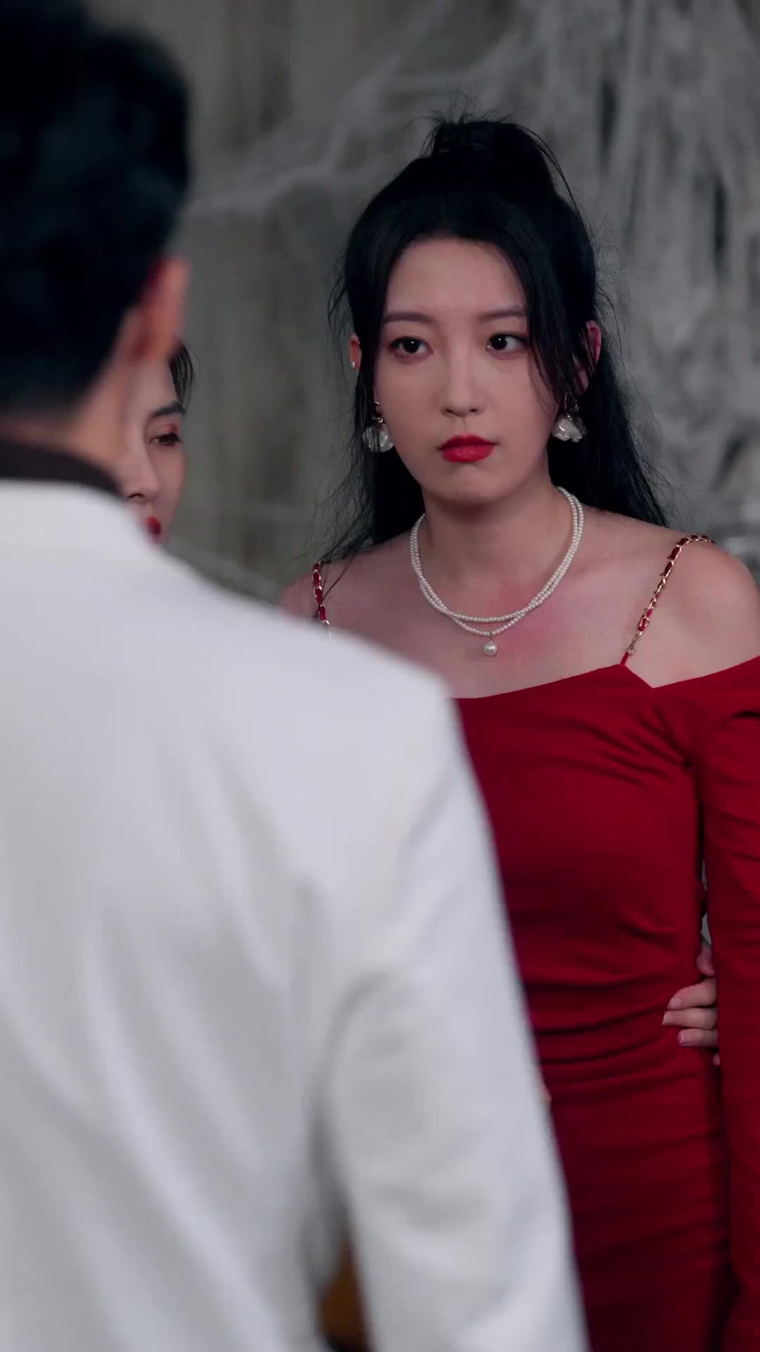 Episode 60 of The Foolish Stand-in Bride Is a Boss