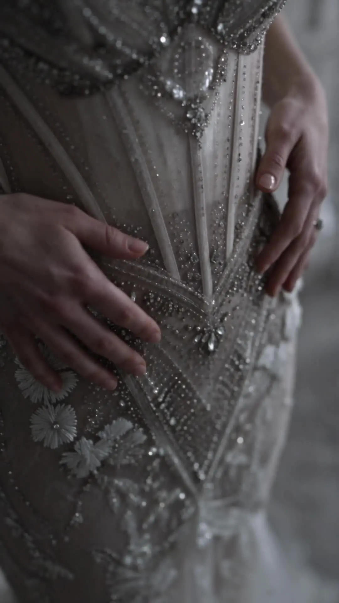 Episode 33 of The Frozen Lycan King Claims His Bride