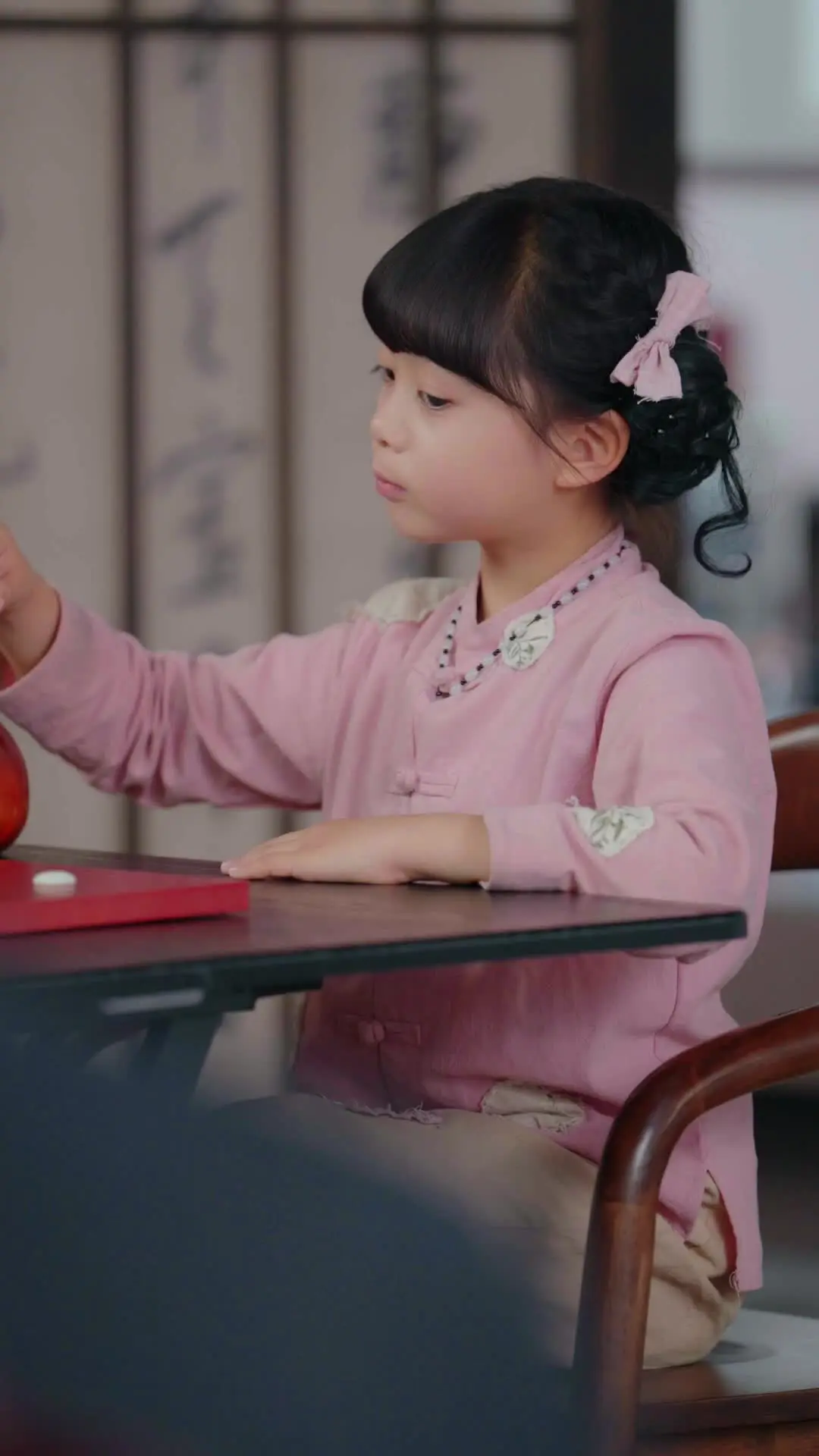 Episode 14 of The Go-Between Girl