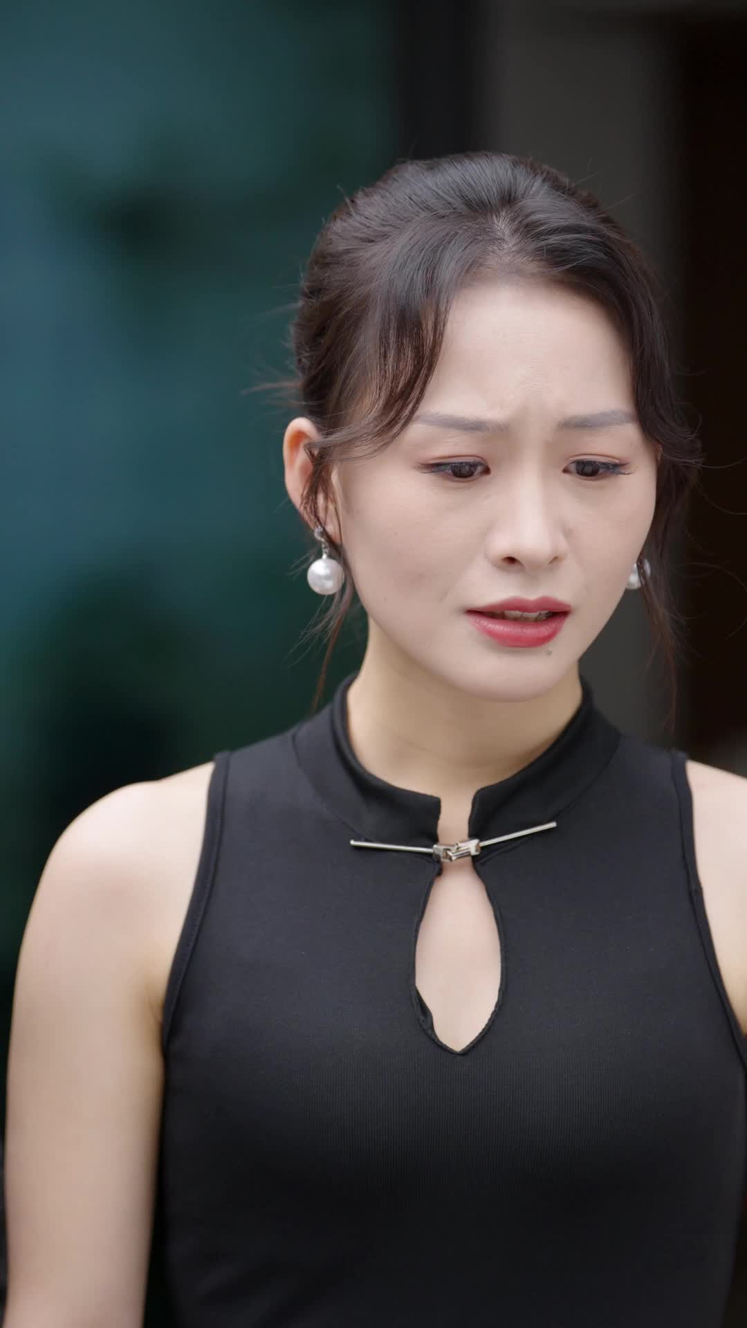 Episode 51 of The Go-Between Girl