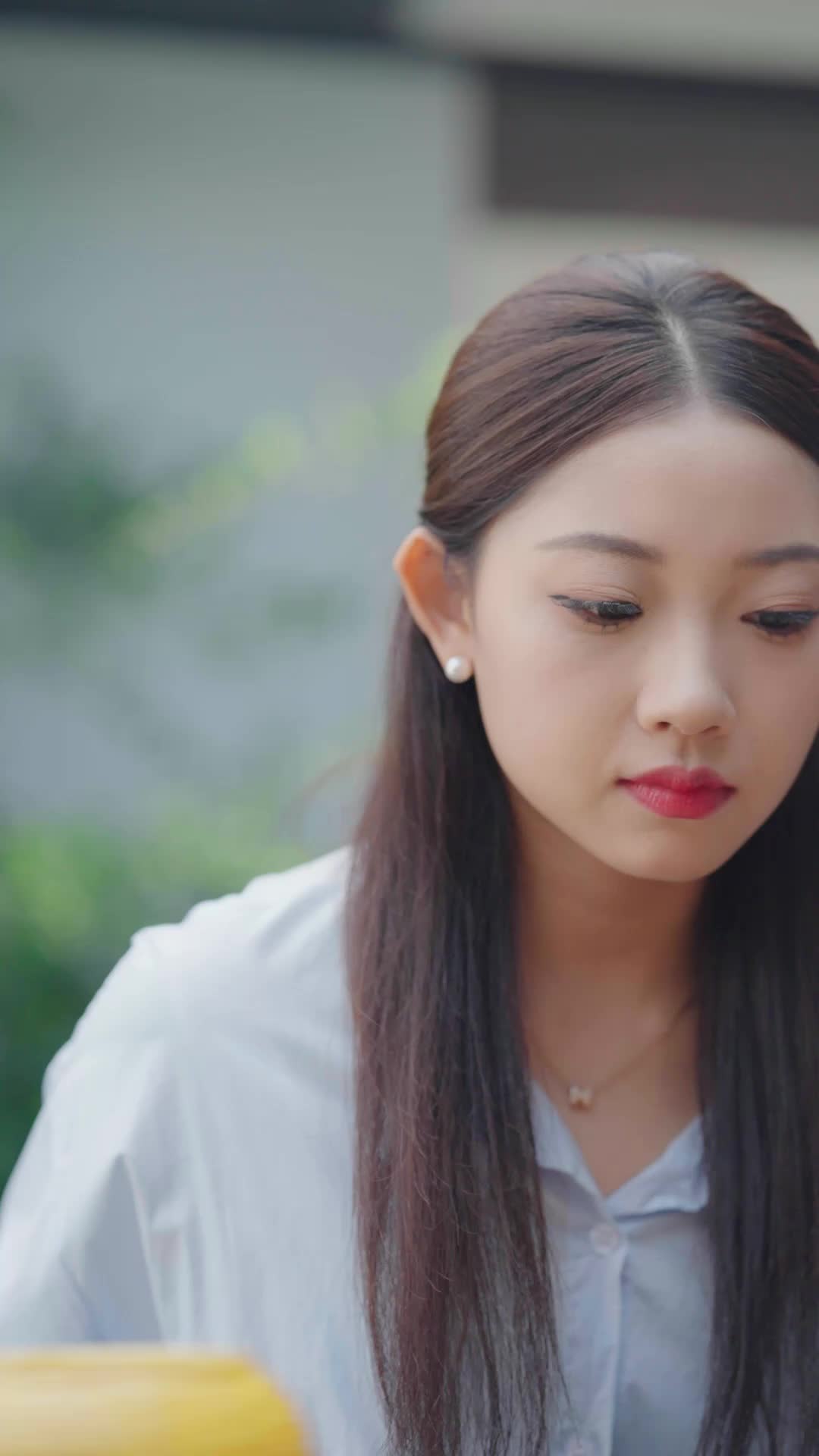Episode 63 of The Go-Between Girl