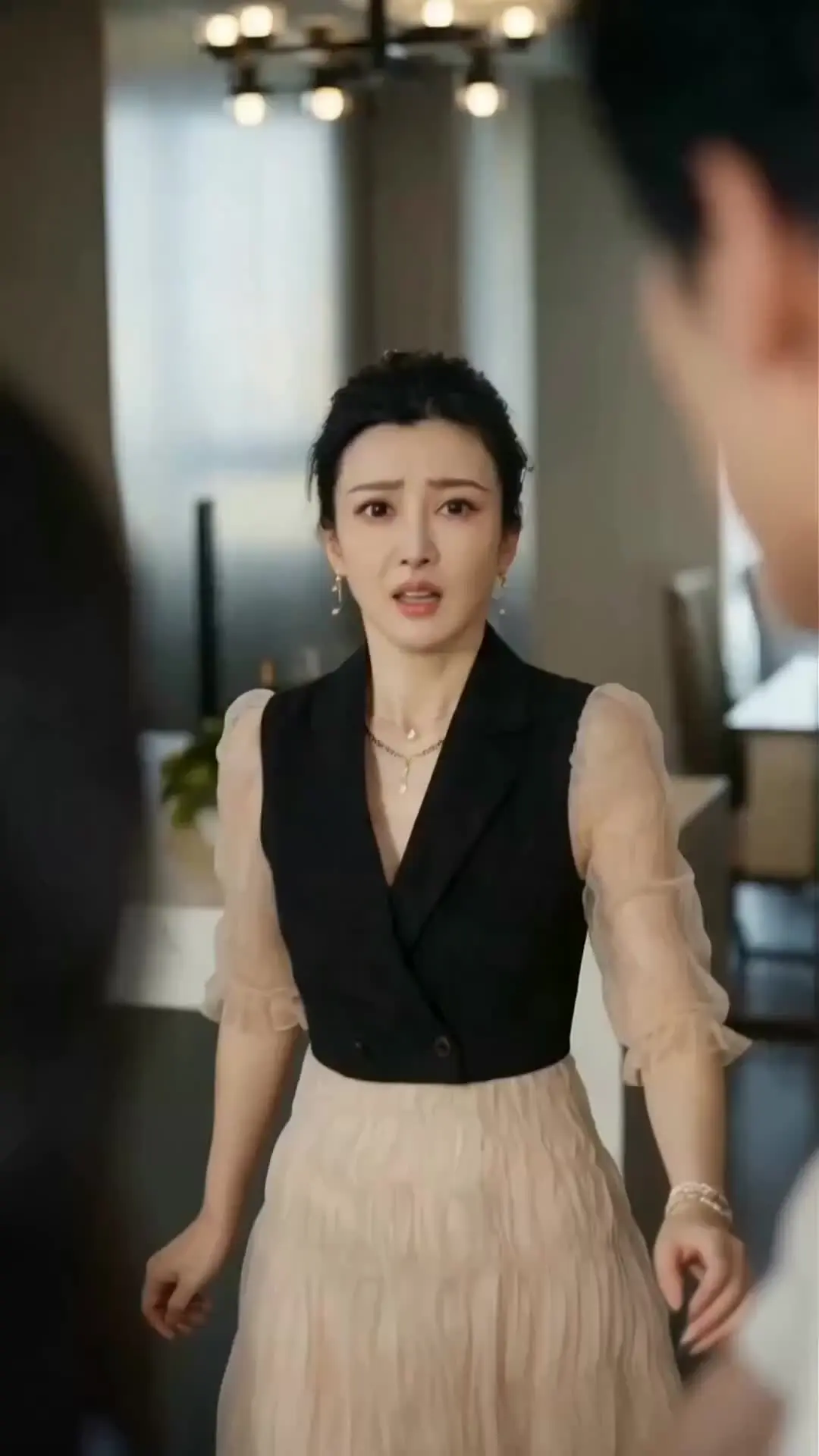 Episode 4 of The God of War's Feisty CEO Cousin