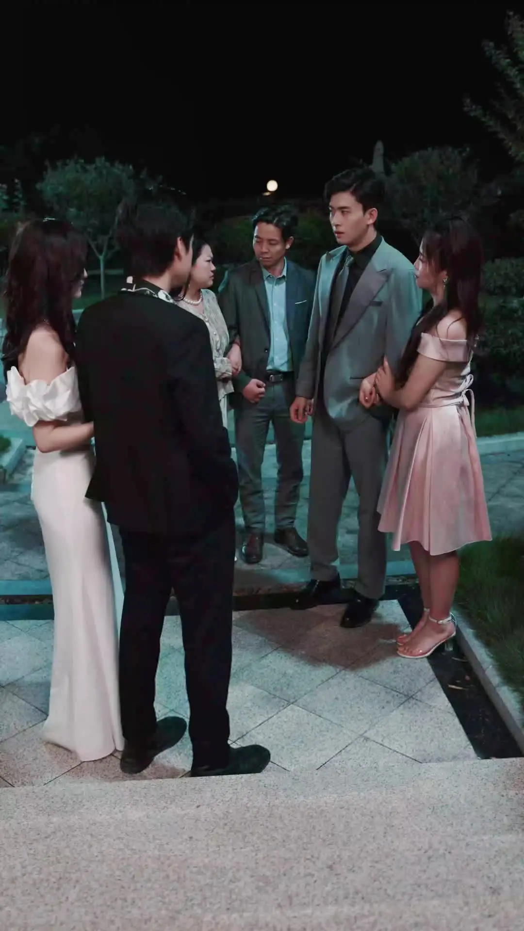 Episode 17 of The Heiress Can't Catch a Break