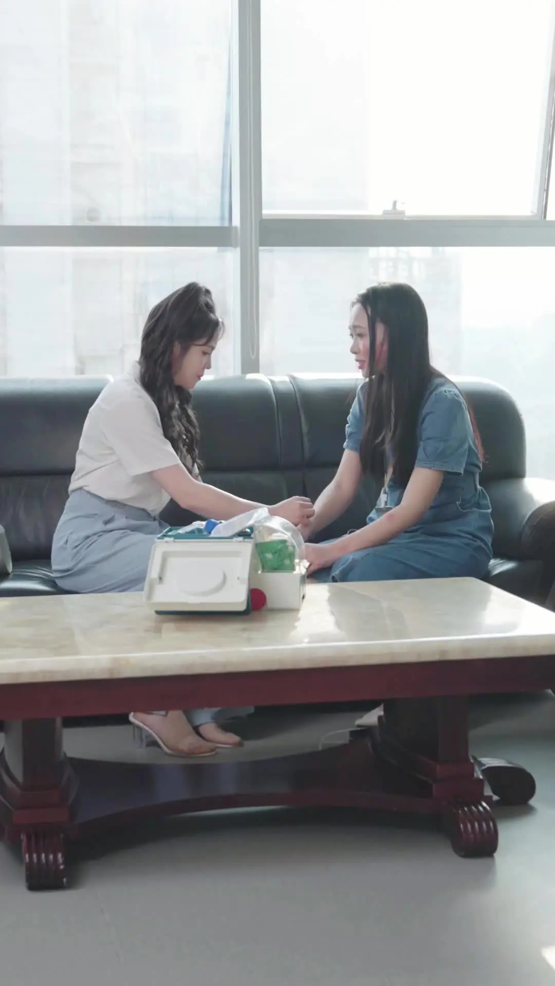 Episode 34 of The Heiress Can't Catch a Break