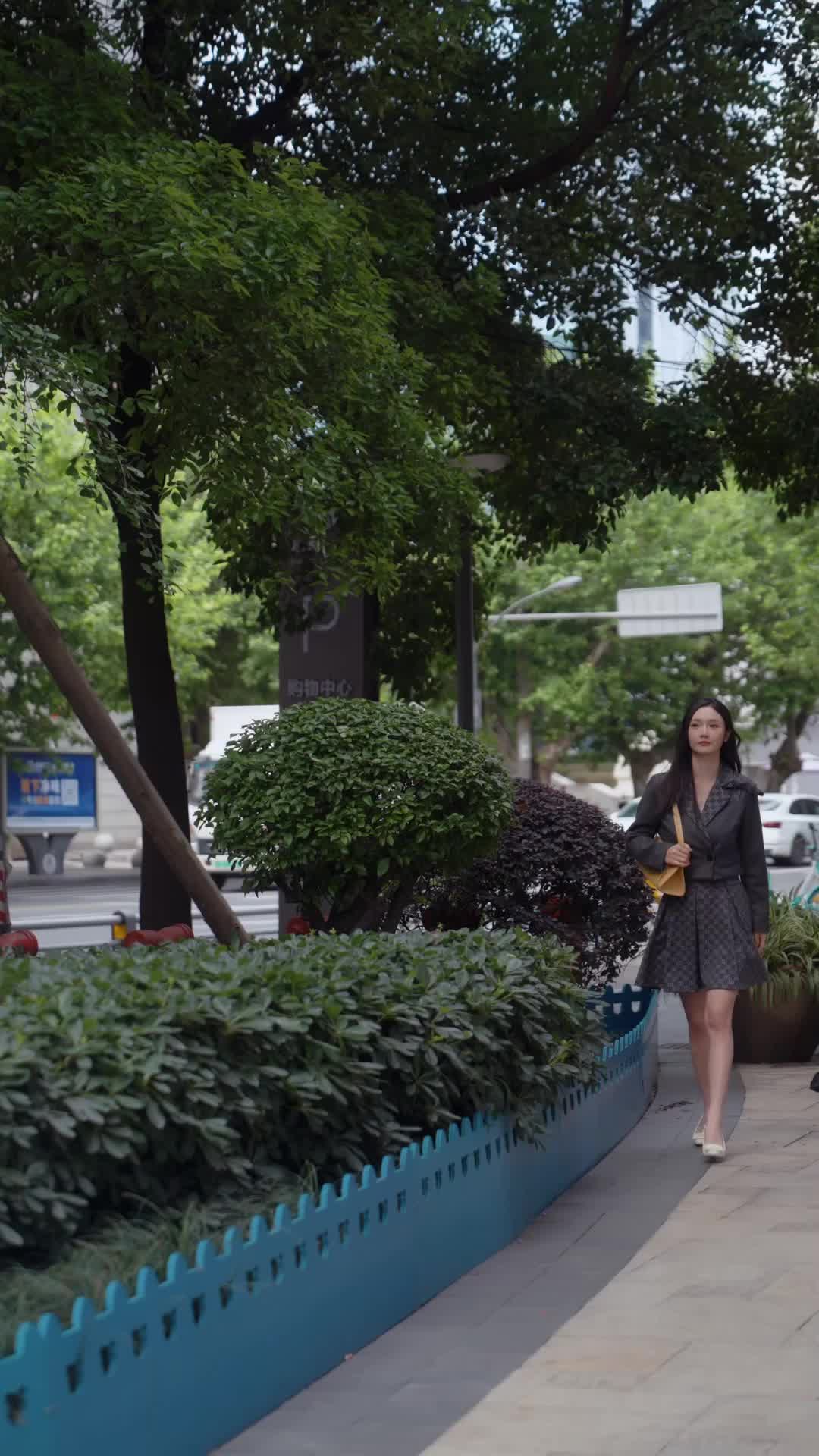 Episode 29 of The Heiress's Regret: Spoiled by Her Three Brothers