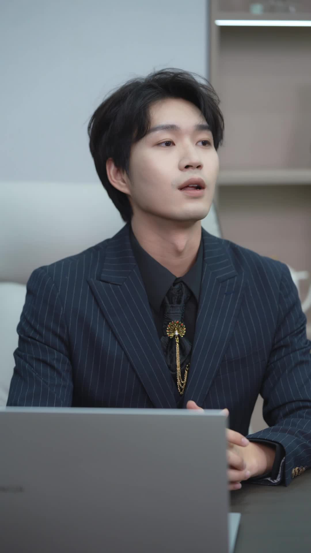 Episode 35 of The Heiress's Regret: Spoiled by Her Three Brothers