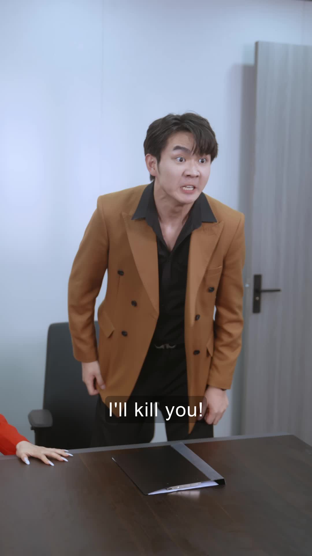Episode 44 of The Heiress's Regret: Spoiled by Her Three Brothers