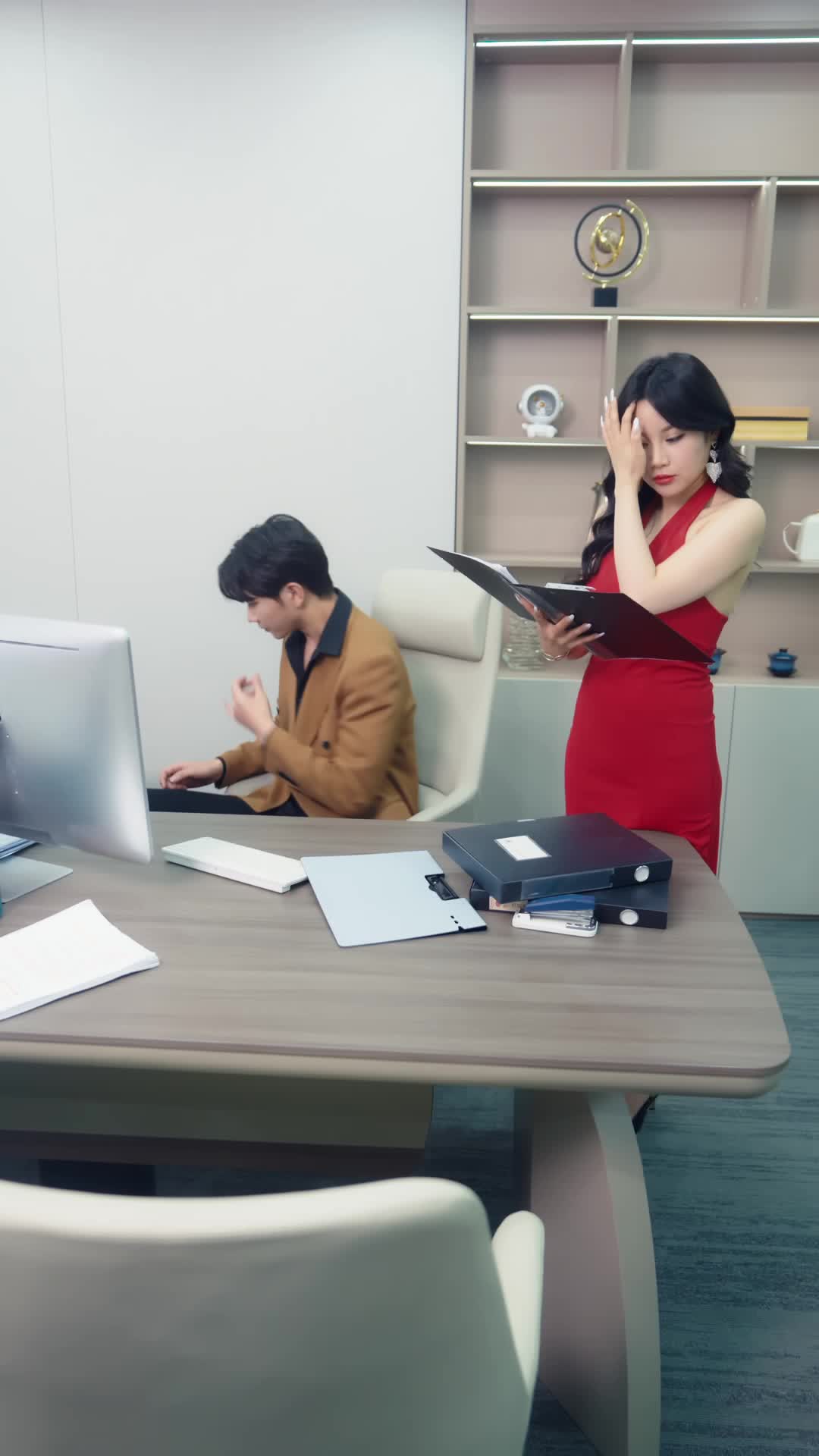 Episode 5 of The Heiress's Regret: Spoiled by Her Three Brothers