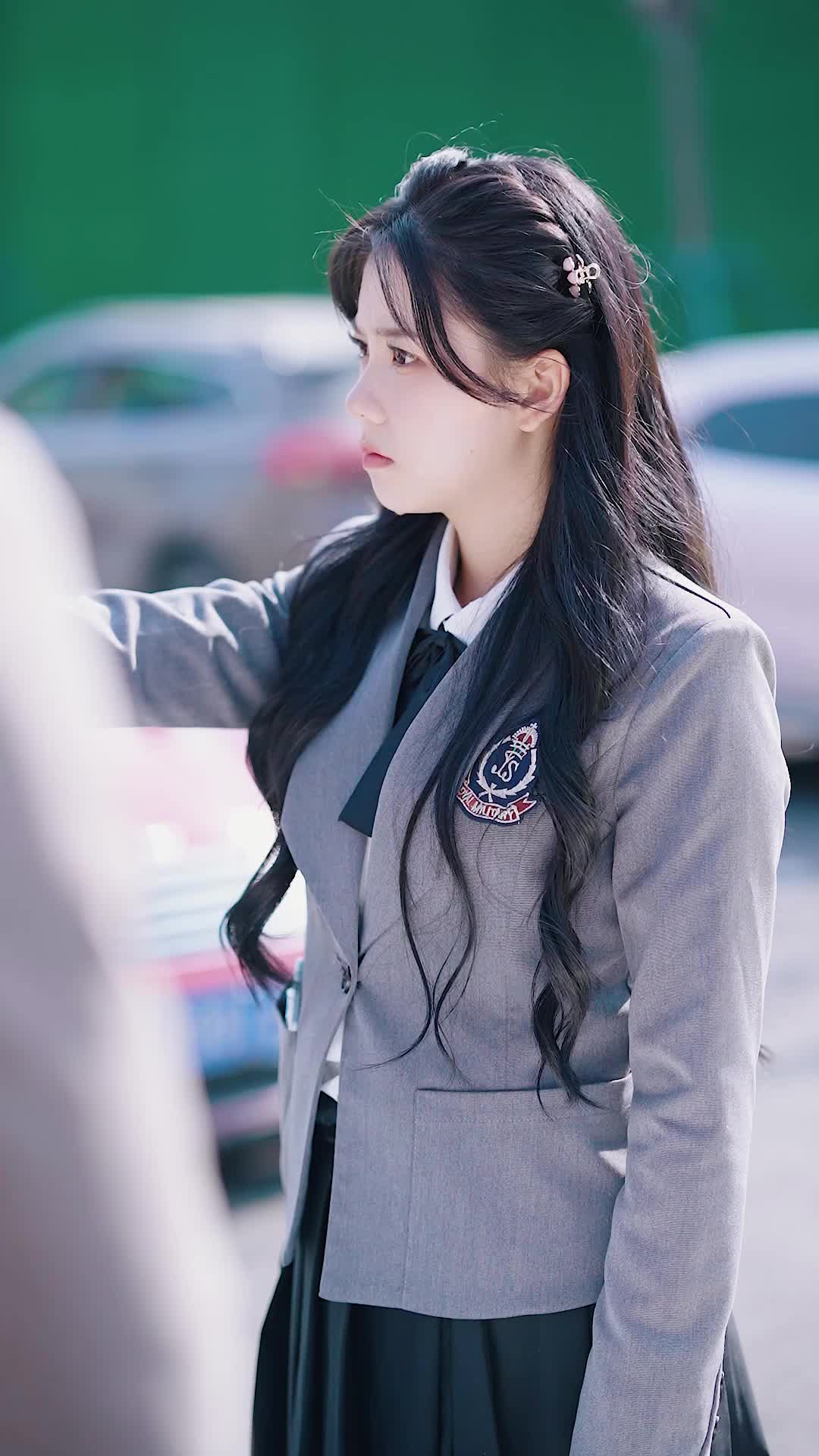 Episode 8 of The Heiress vs. The Fake