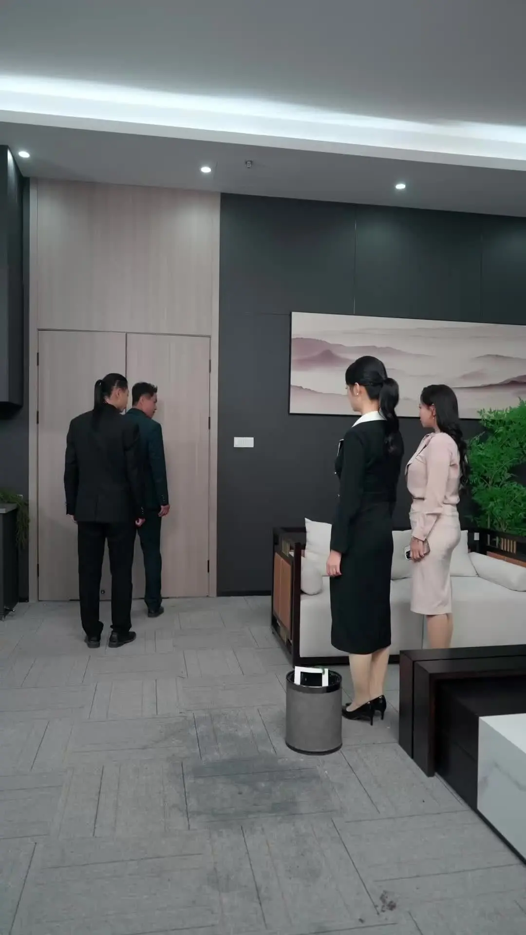 Episode 19 of The Heiress You Don't Touch