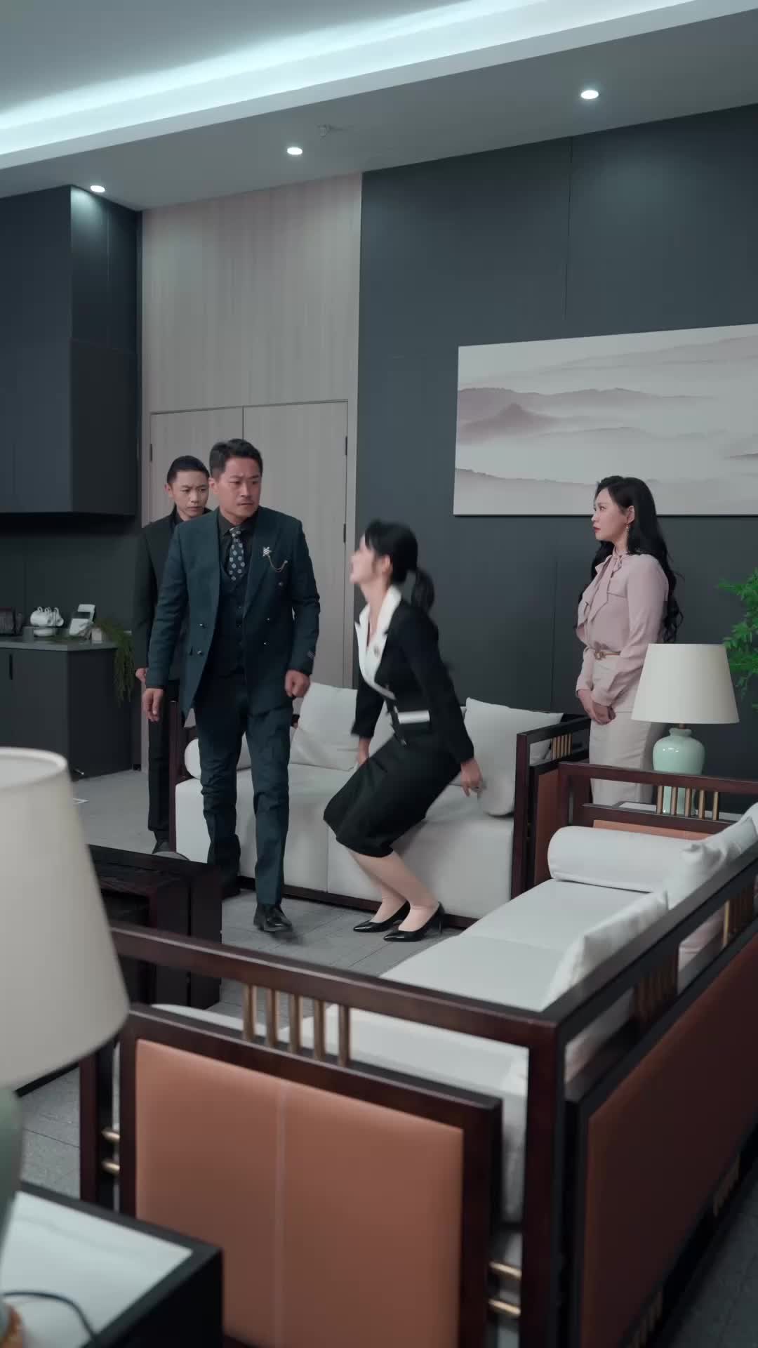 Episode 24 of The Heiress You Don't Touch