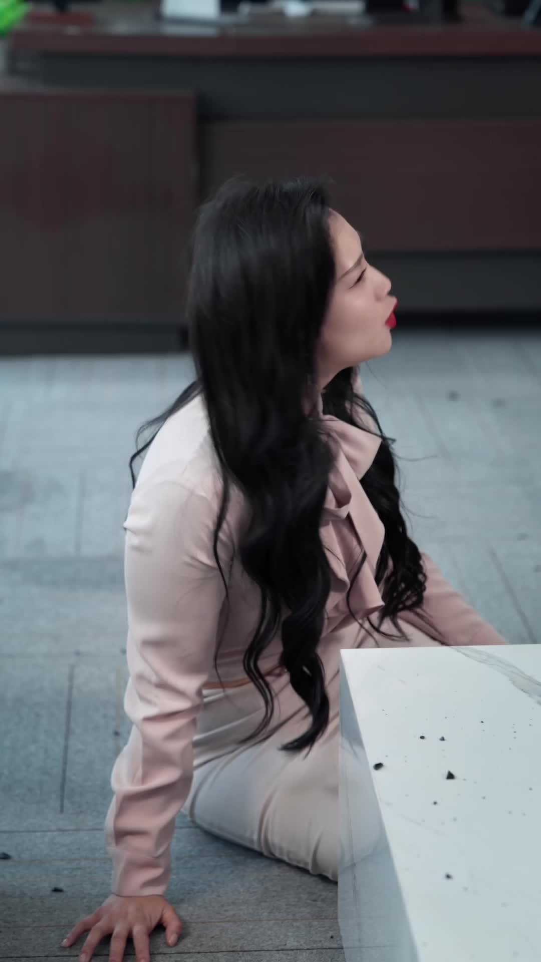 Episode 37 of The Heiress You Don't Touch