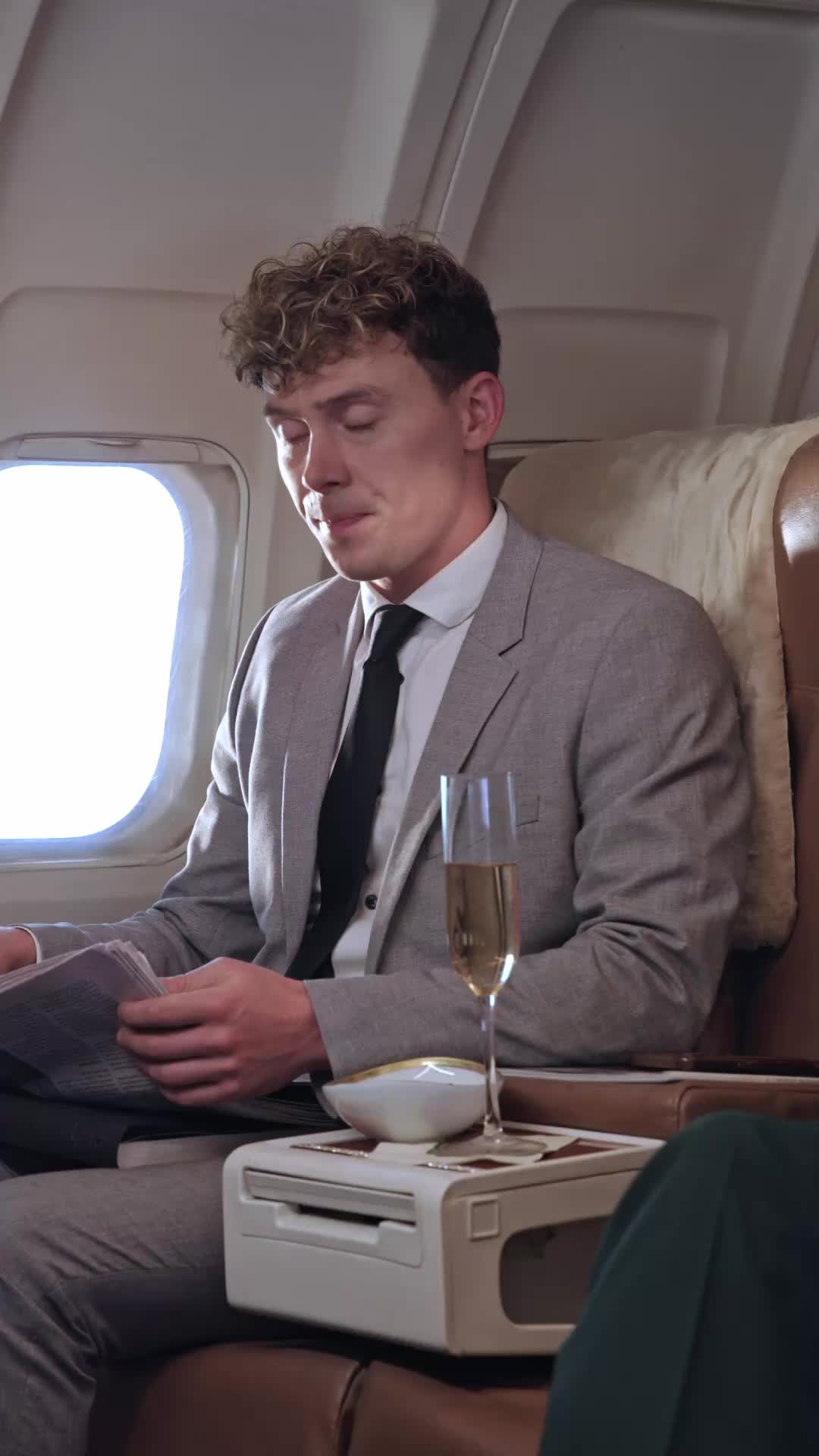 Episode 15 of The Hidden Billionaire in First Class