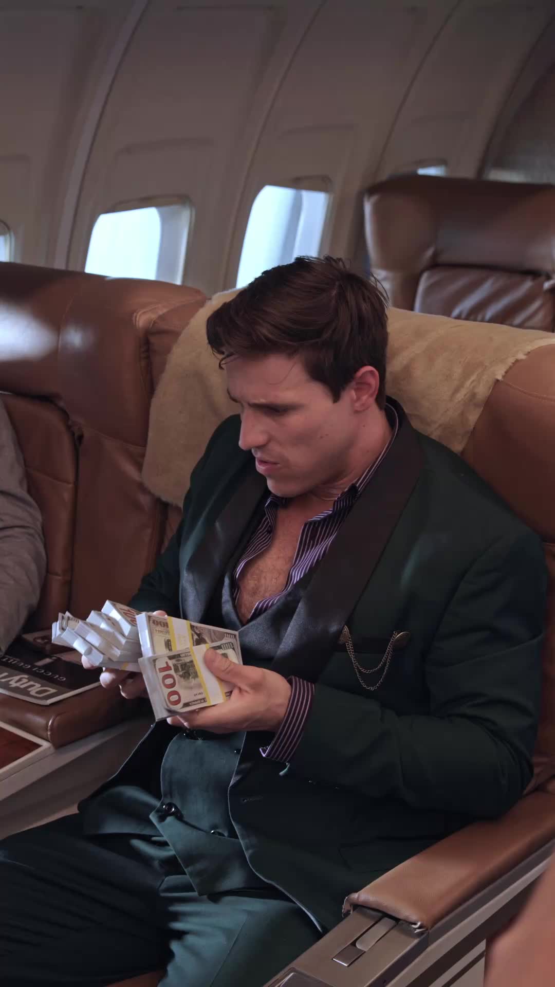 Episode 17 of The Hidden Billionaire in First Class