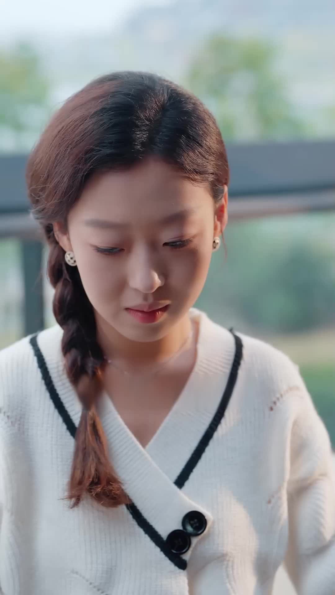 Episode 2 of The Hidden Tycoon’s Wife