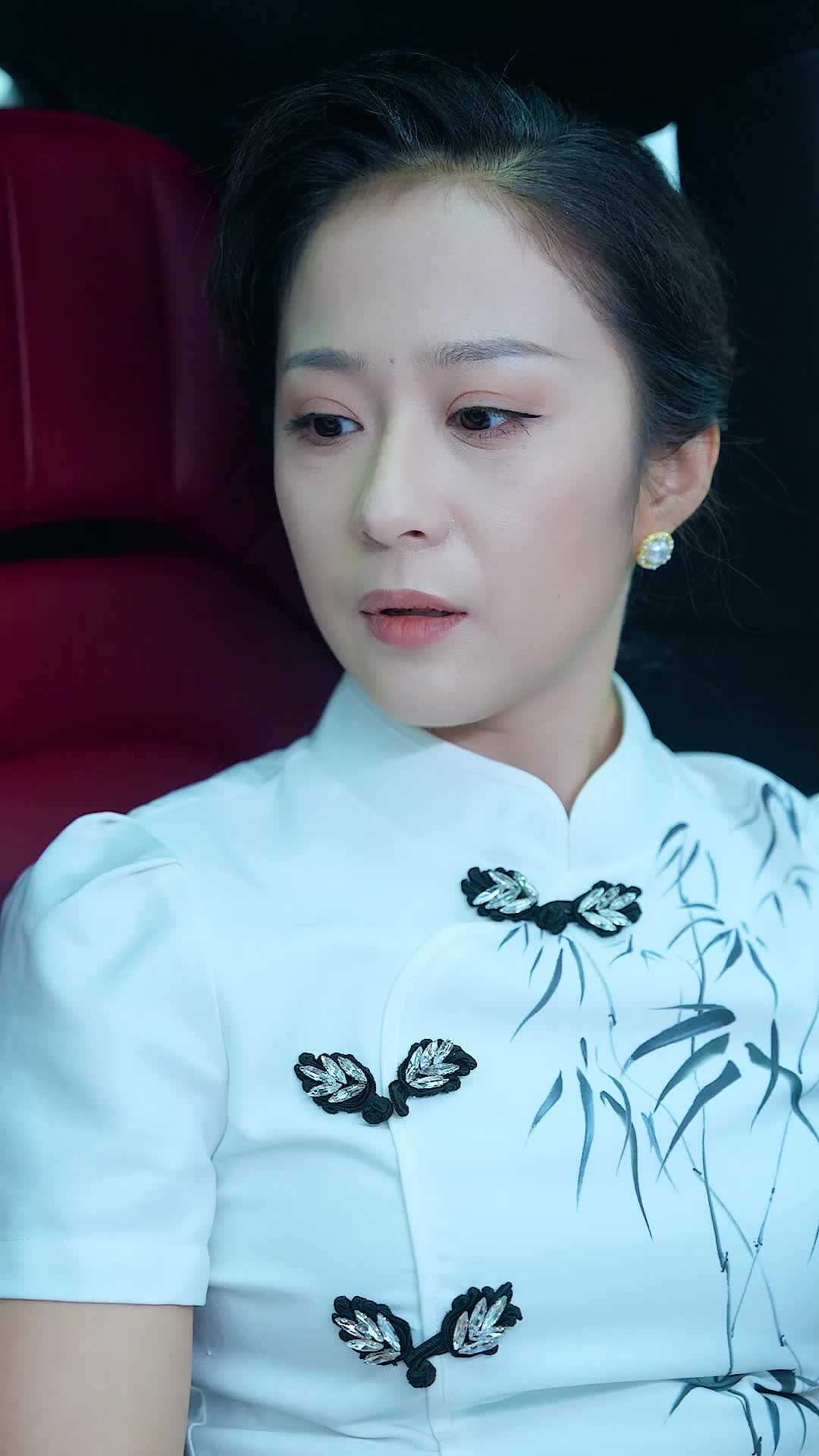 Episode 20 of The Housewife Was Their Legendary Professor