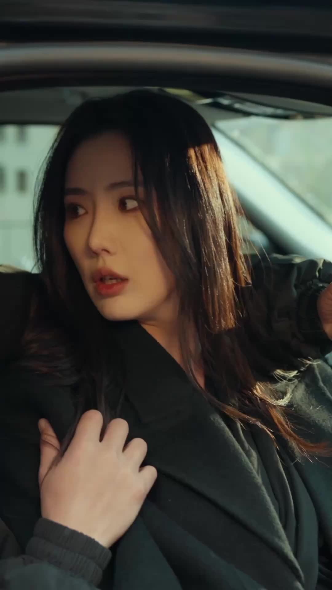 Episode 13 of The Invisible Bodyguard