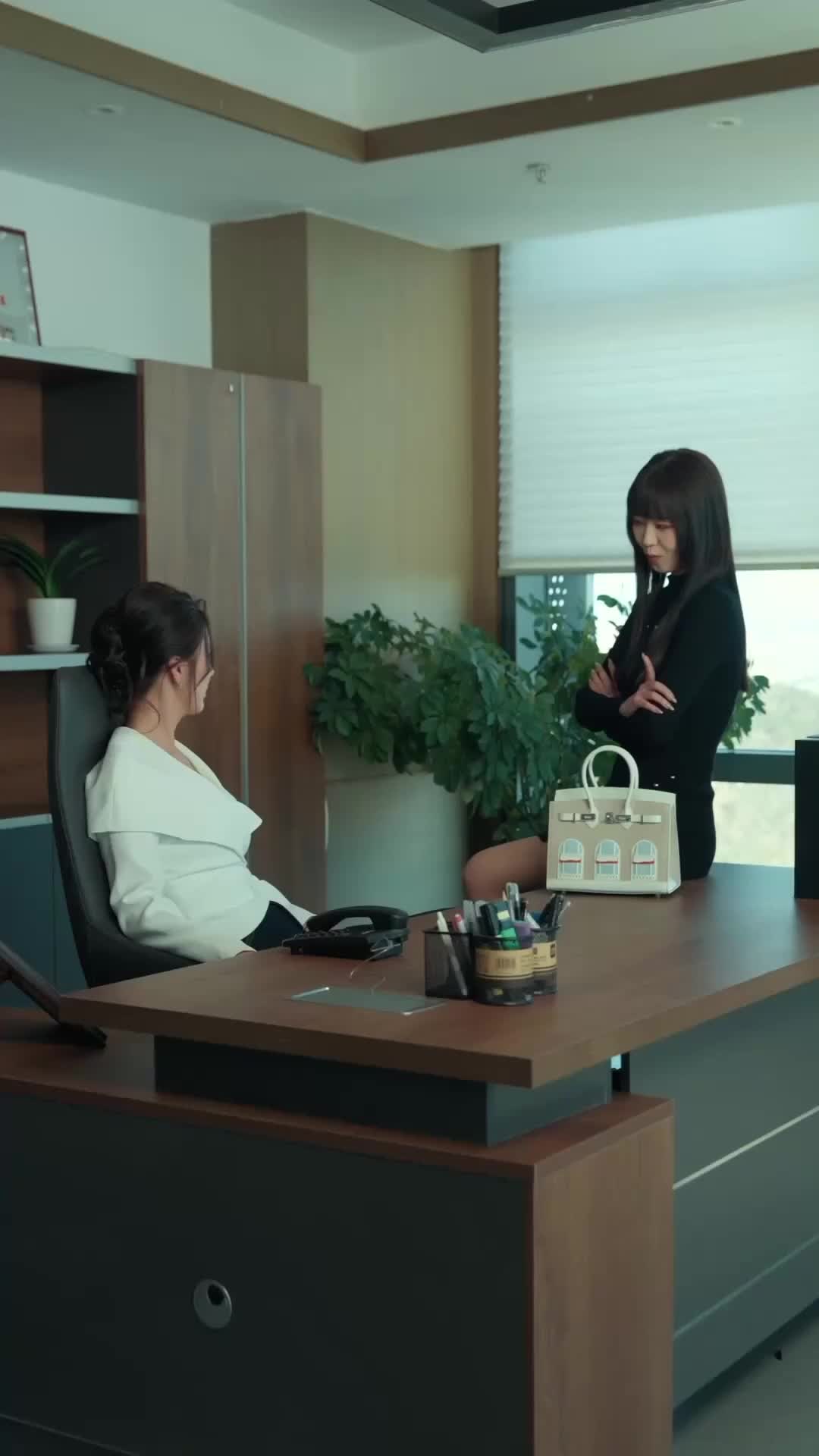 Episode 9 of The Invisible Bodyguard