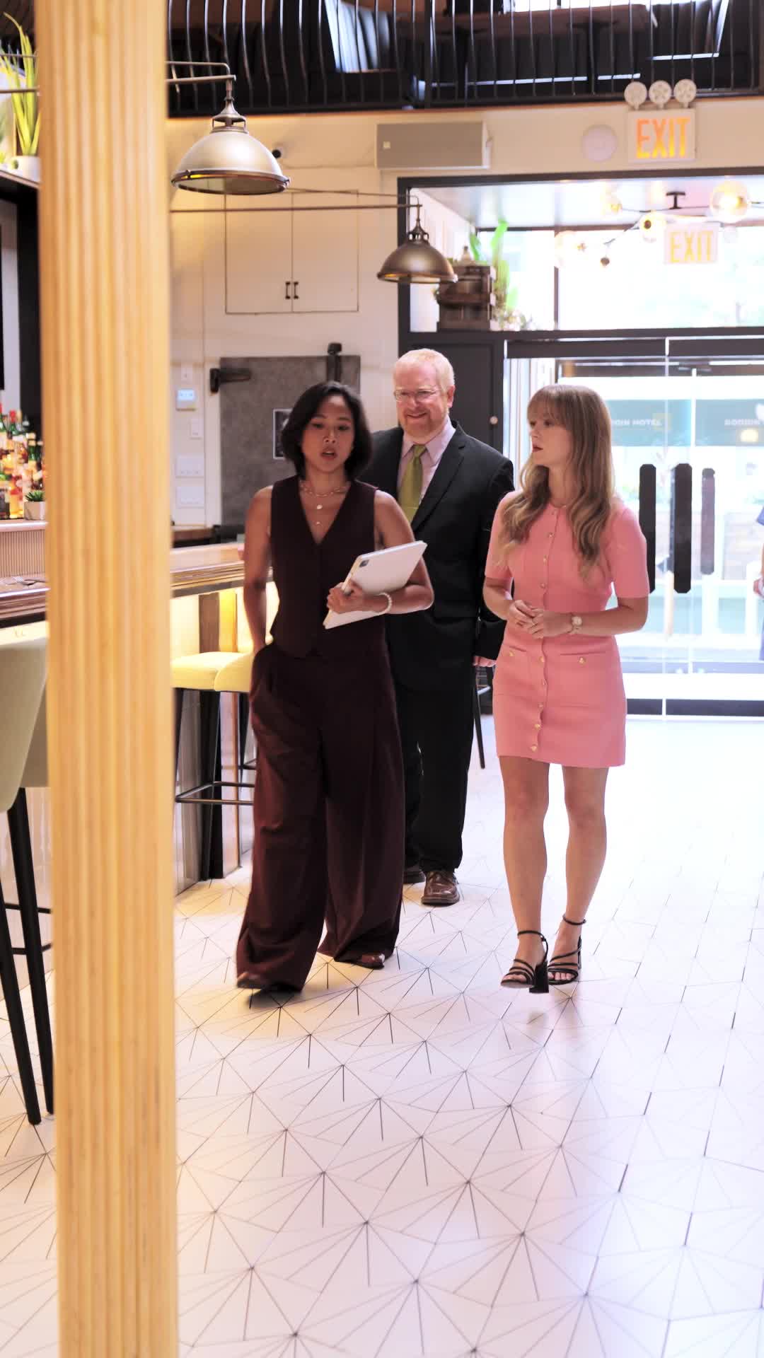 Episode 6 of The Lady Boss CEO is My Daughter