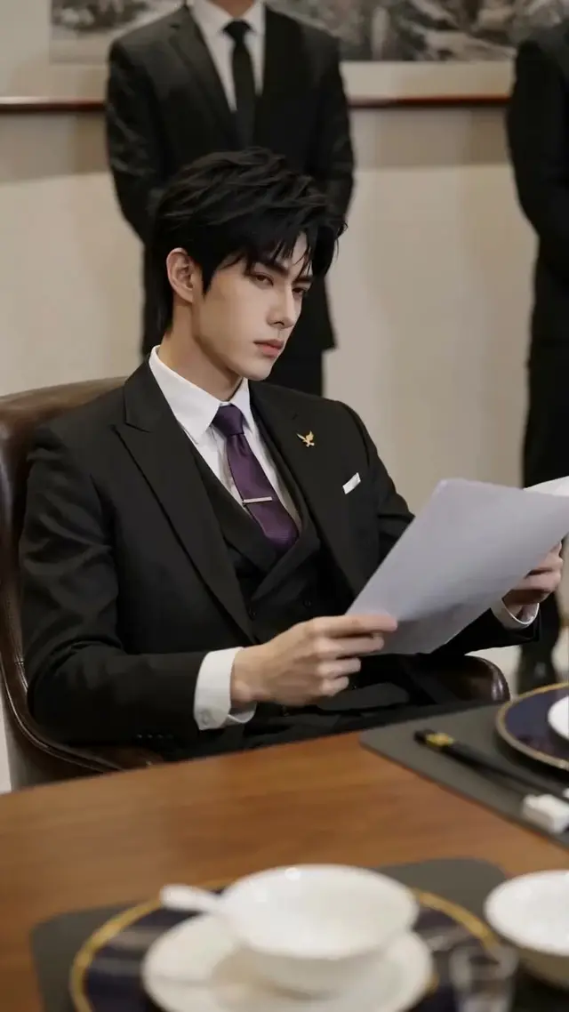 Episode 11 of The Landlady and Her "Broke" Husband
