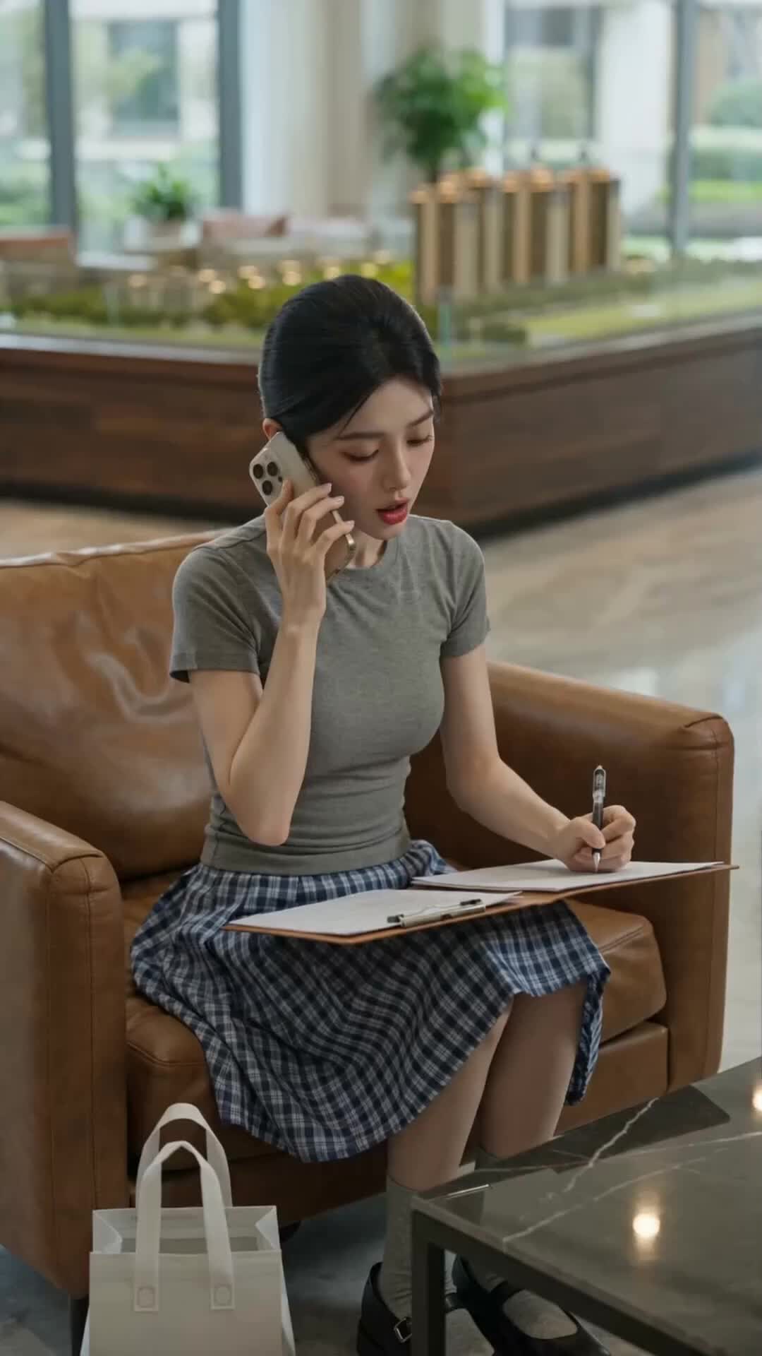 Episode 60 of The Landlady and Her "Broke" Husband