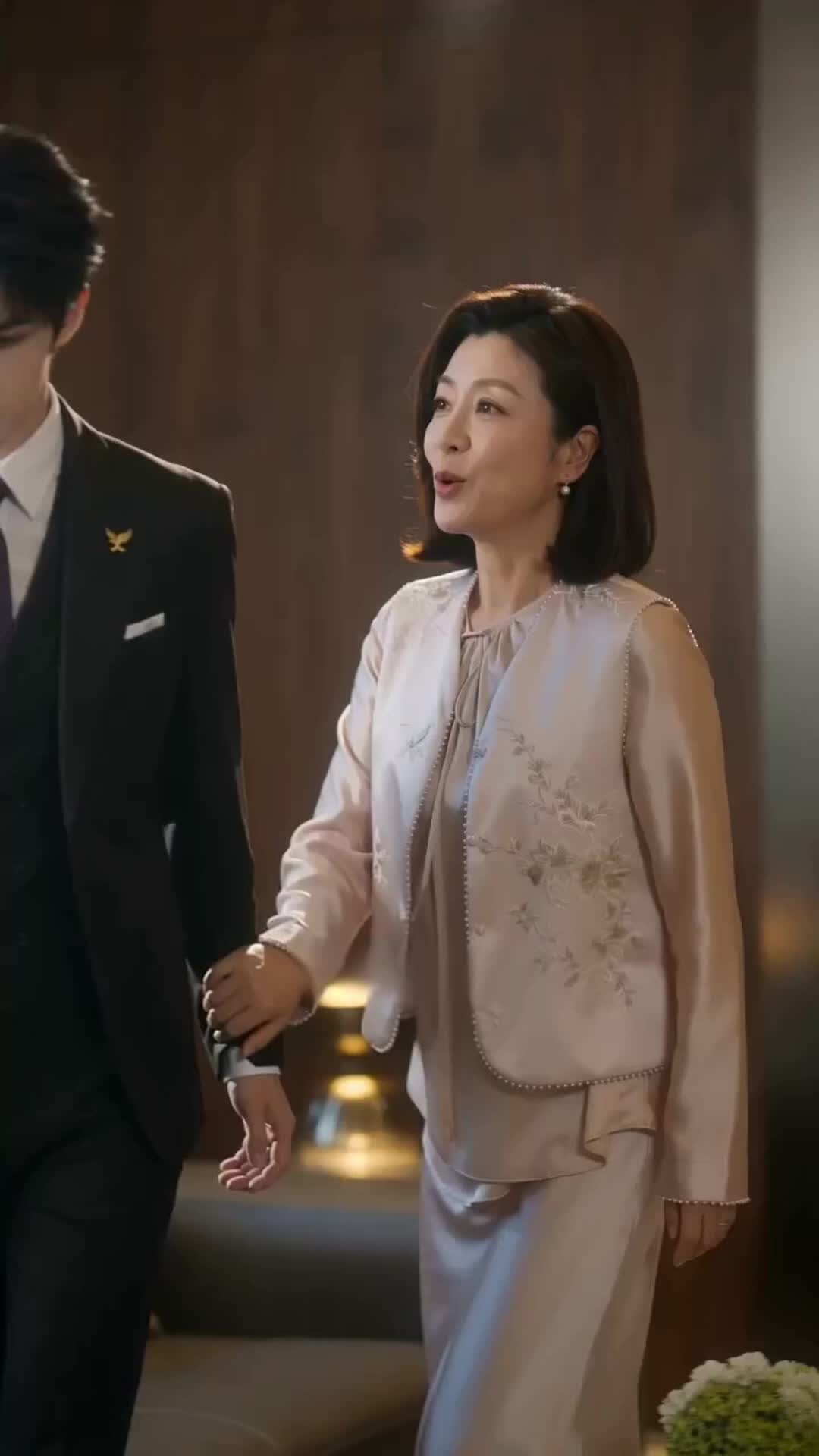 Episode 64 of The Landlady and Her "Broke" Husband