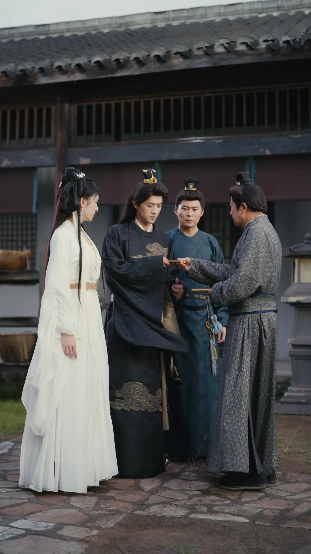 Episode 34 of The Lawyer in a Fool's Body