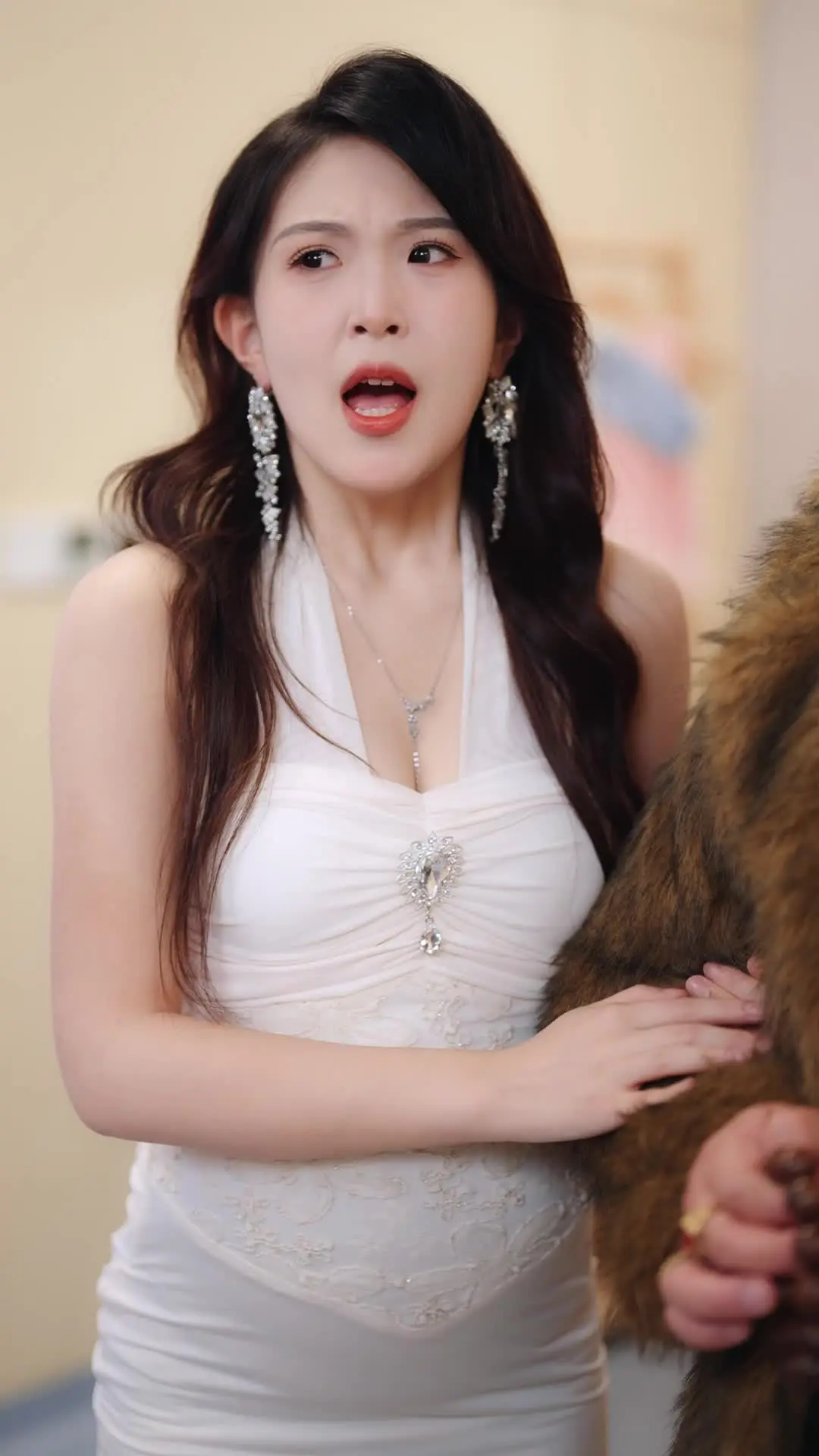 Episode 39 of The Pregnant Heiress Takes It All