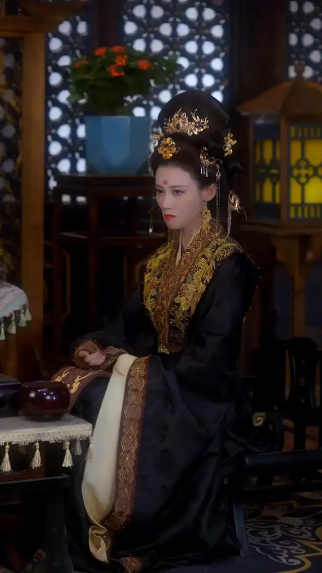 Episode 39 of The Pretender Emperor