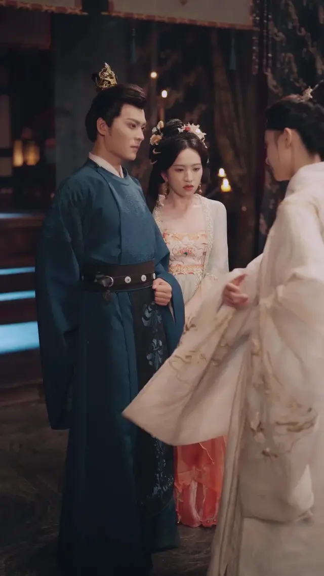 Episode 27 of The 'Puppet' Emperor & His Clever Strategist