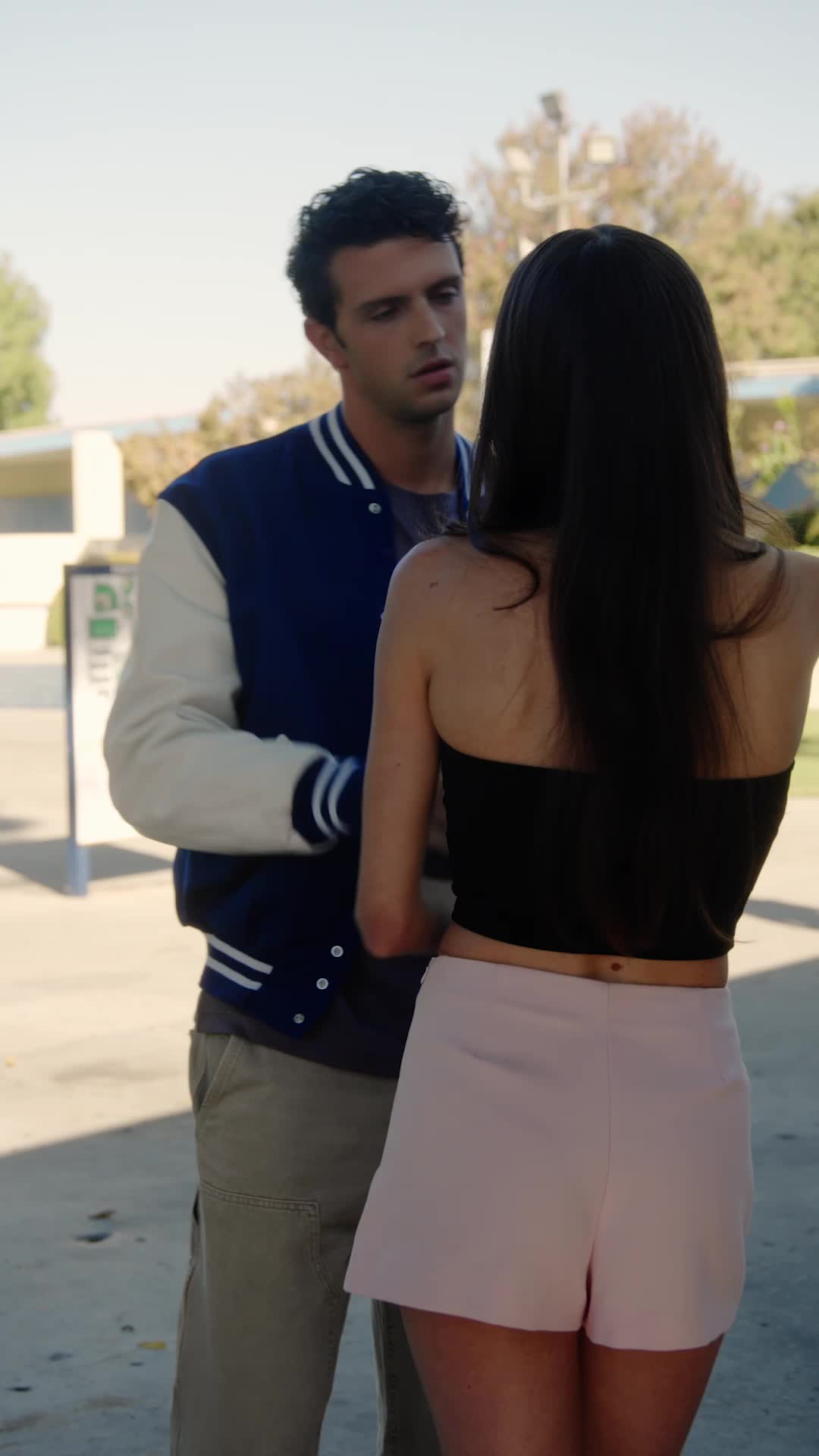 Episode 16 of The Quarterback Next Door