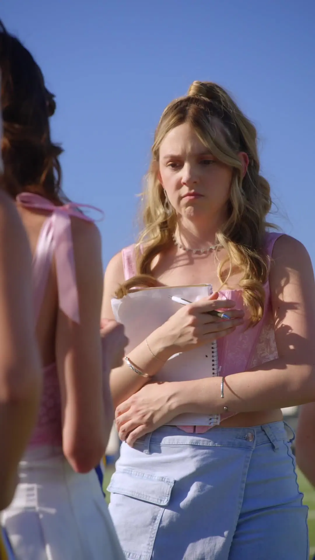 Episode 30 of The Quarterback Next Door