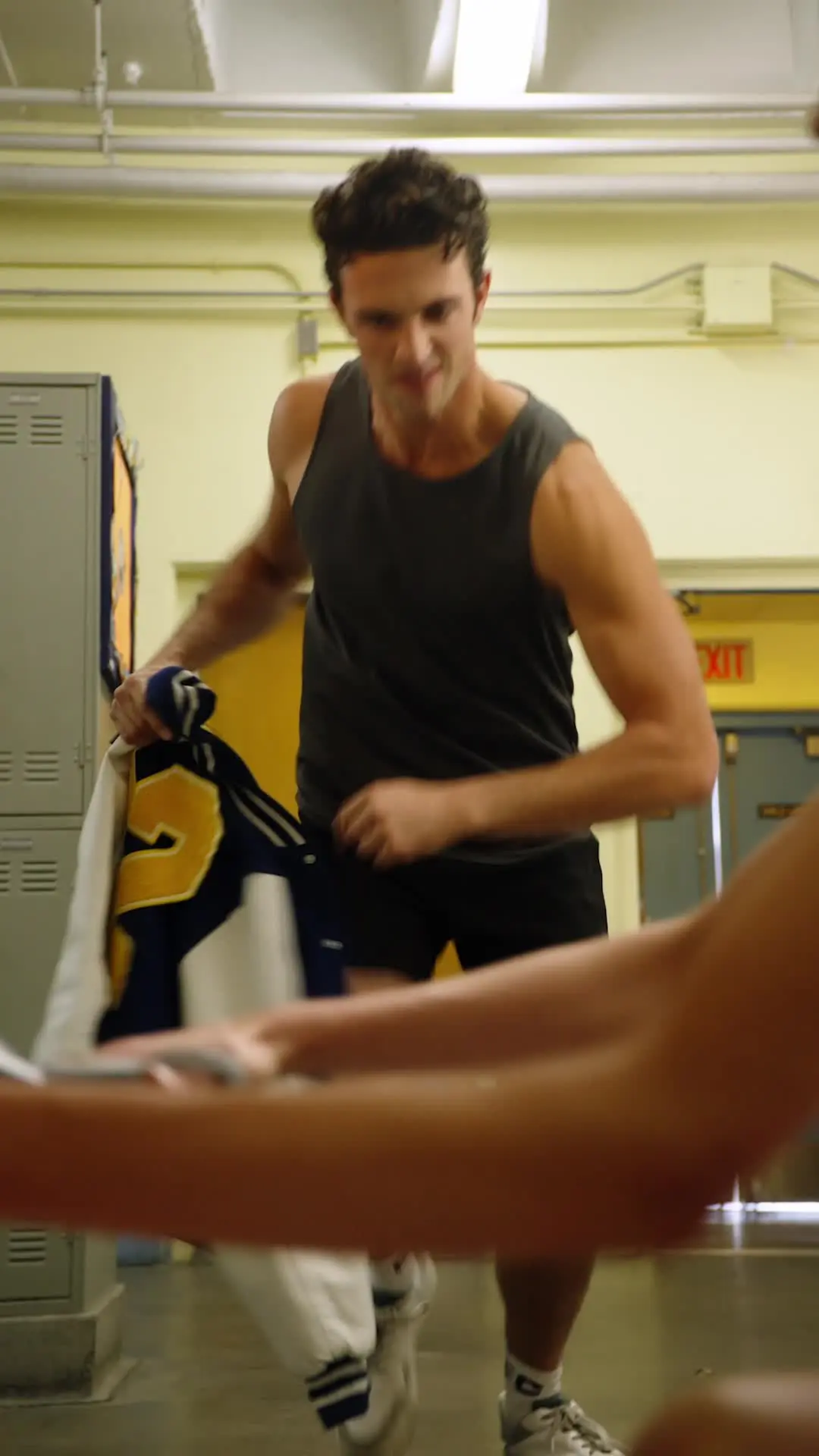Episode 34 of The Quarterback Next Door