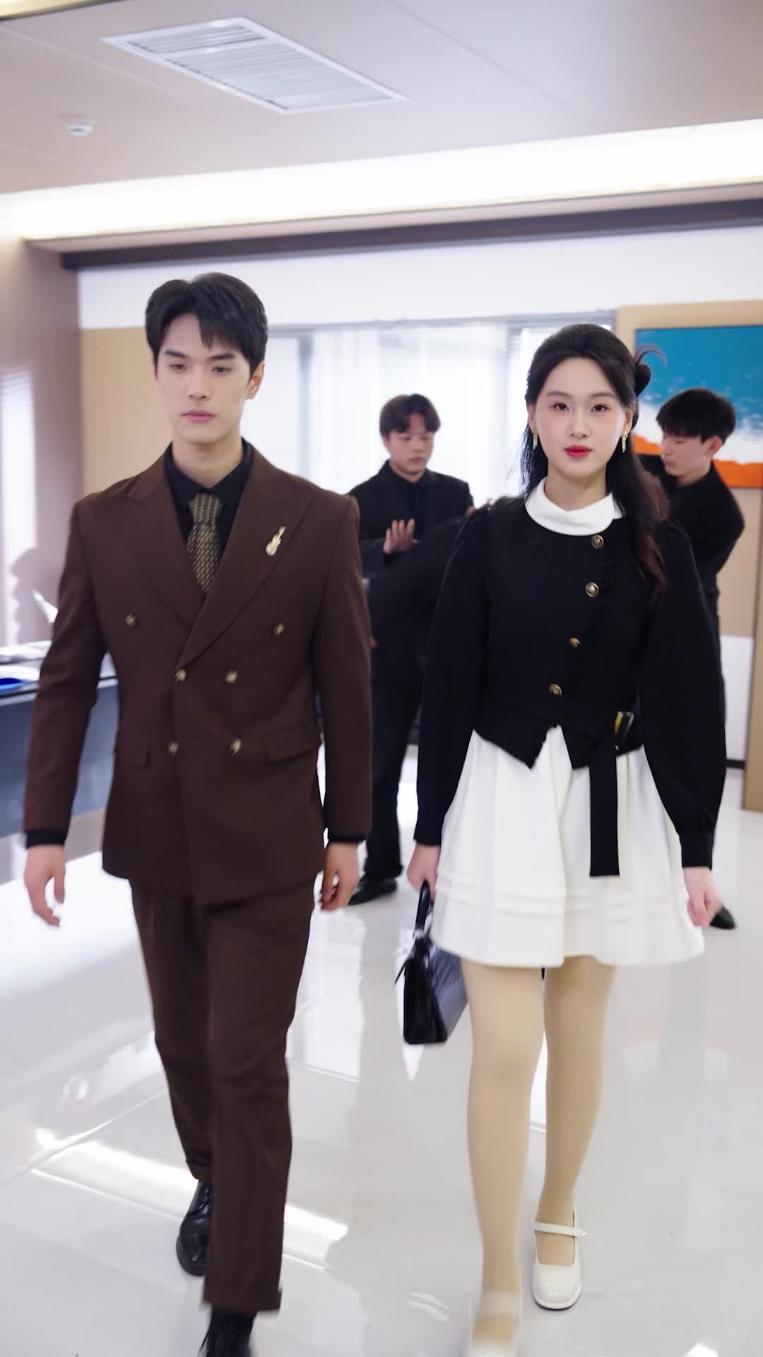 Episode 62 of The Real Heiress in the Shadows