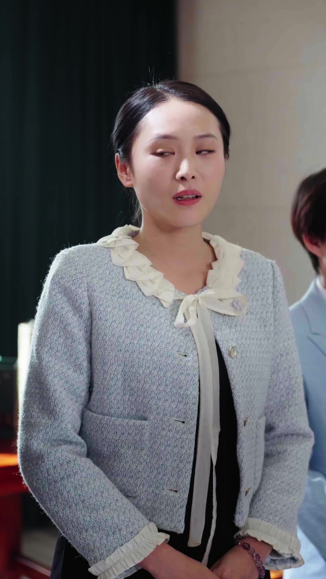 Episode 79 of The Real Heiress in the Shadows